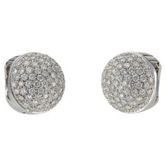 Boucles d'oreilles à clous en or blanc avec pavé de diamants taille brillant de 2,35 ct
