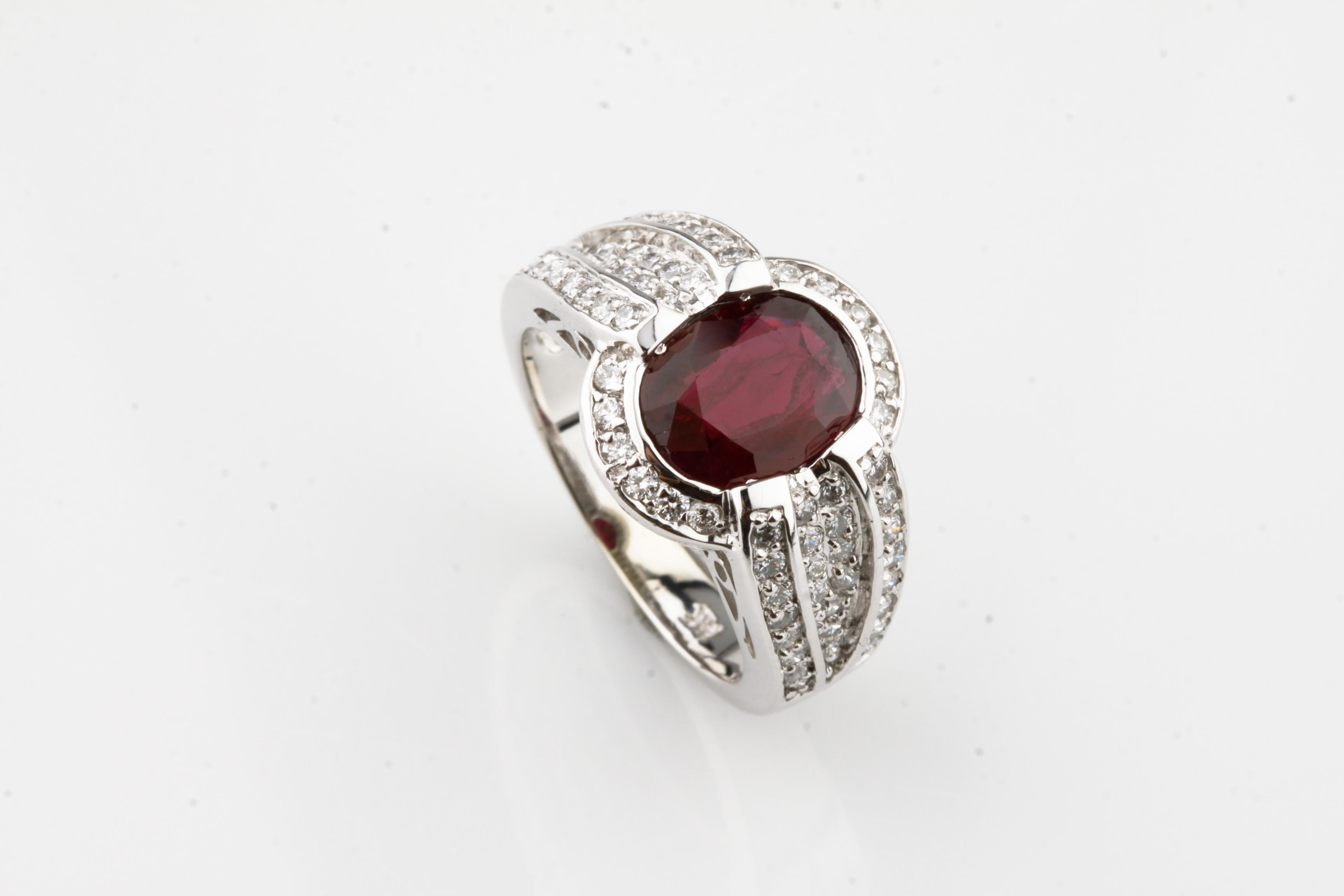 14k White Gold Oval Natural Ruby Ring w/ Diamond Accents TCW = 3.49 ct
Gorgeous Natural Ruby Solitaire Ring with Diamond Accents
Total Ruby Weight = 2.35 ct
Total Diamond Weight = 1.14 ct
Total Mass = 7.1 grams
Size 6.75
Beautiful Piece!