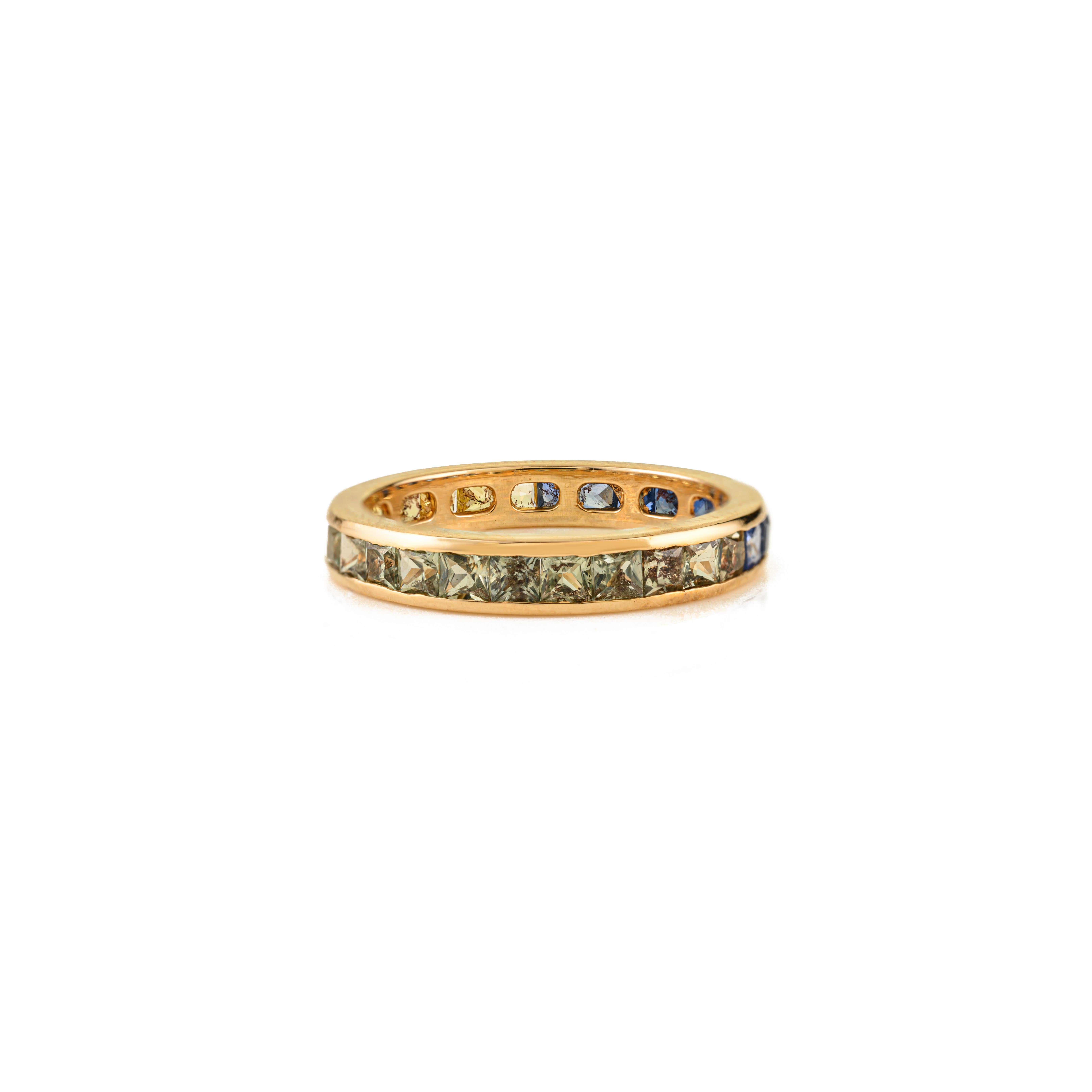 En vente :  2.35 Ct Princess Cut Multi-Sapphire Full Eternity Band in 14K Solid Yellow Gold 7