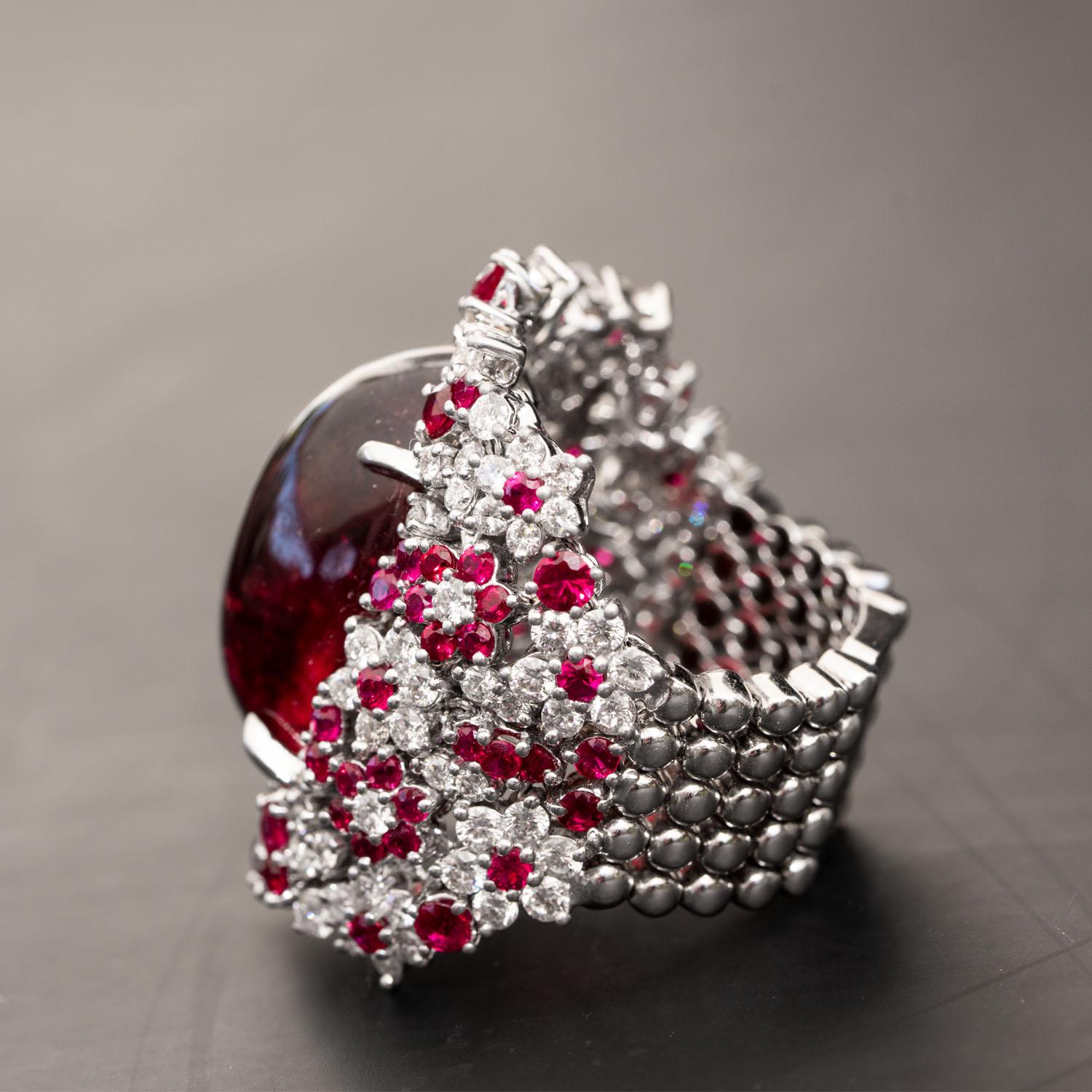 Women's 23.52 rubellite ring 2.56ct diamonds, 2.60ct Ruby, Statement Rings For Sale