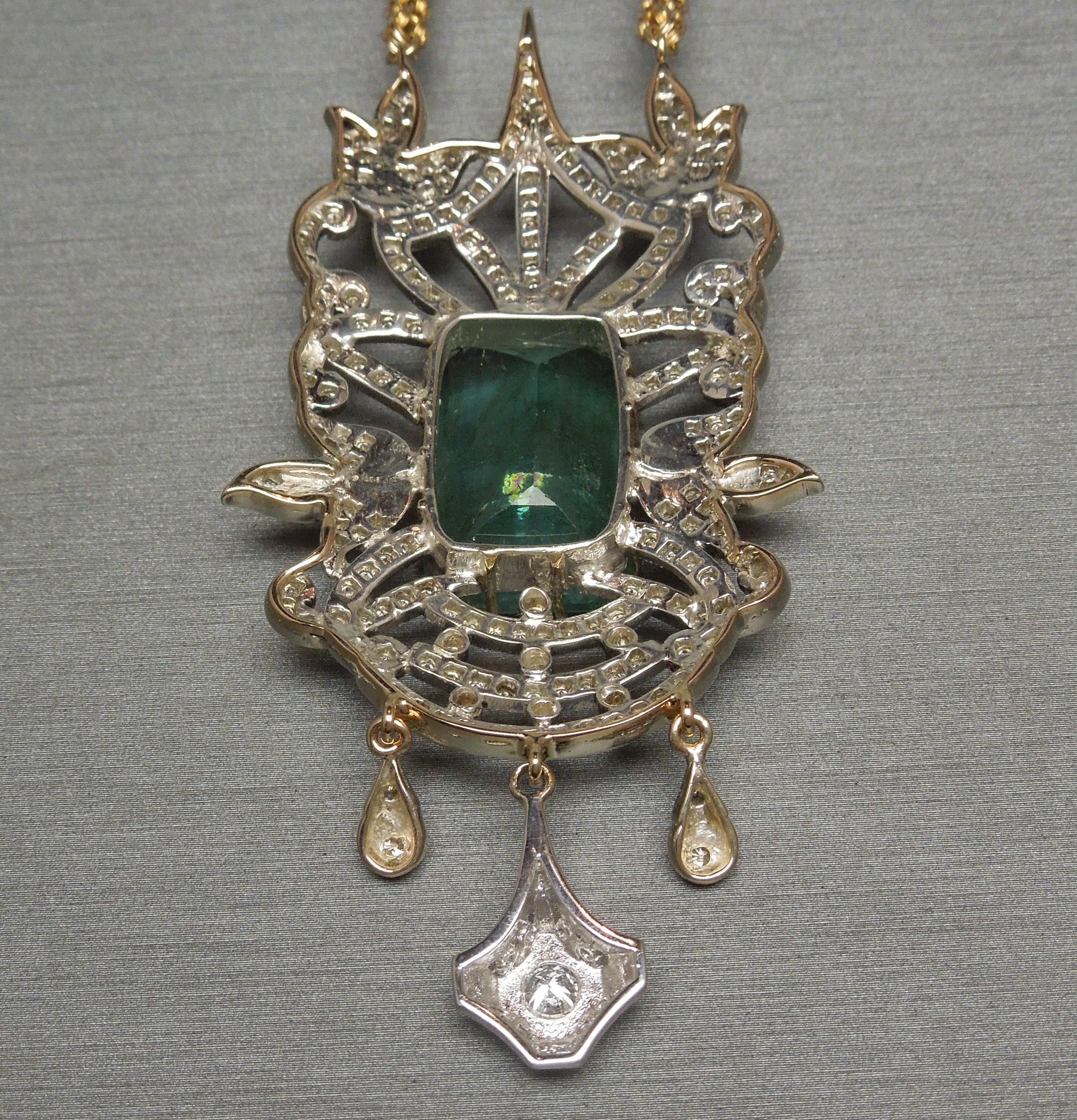 23.55 Carat Emerald Cut Emerald and Diamond Necklace For Sale 5