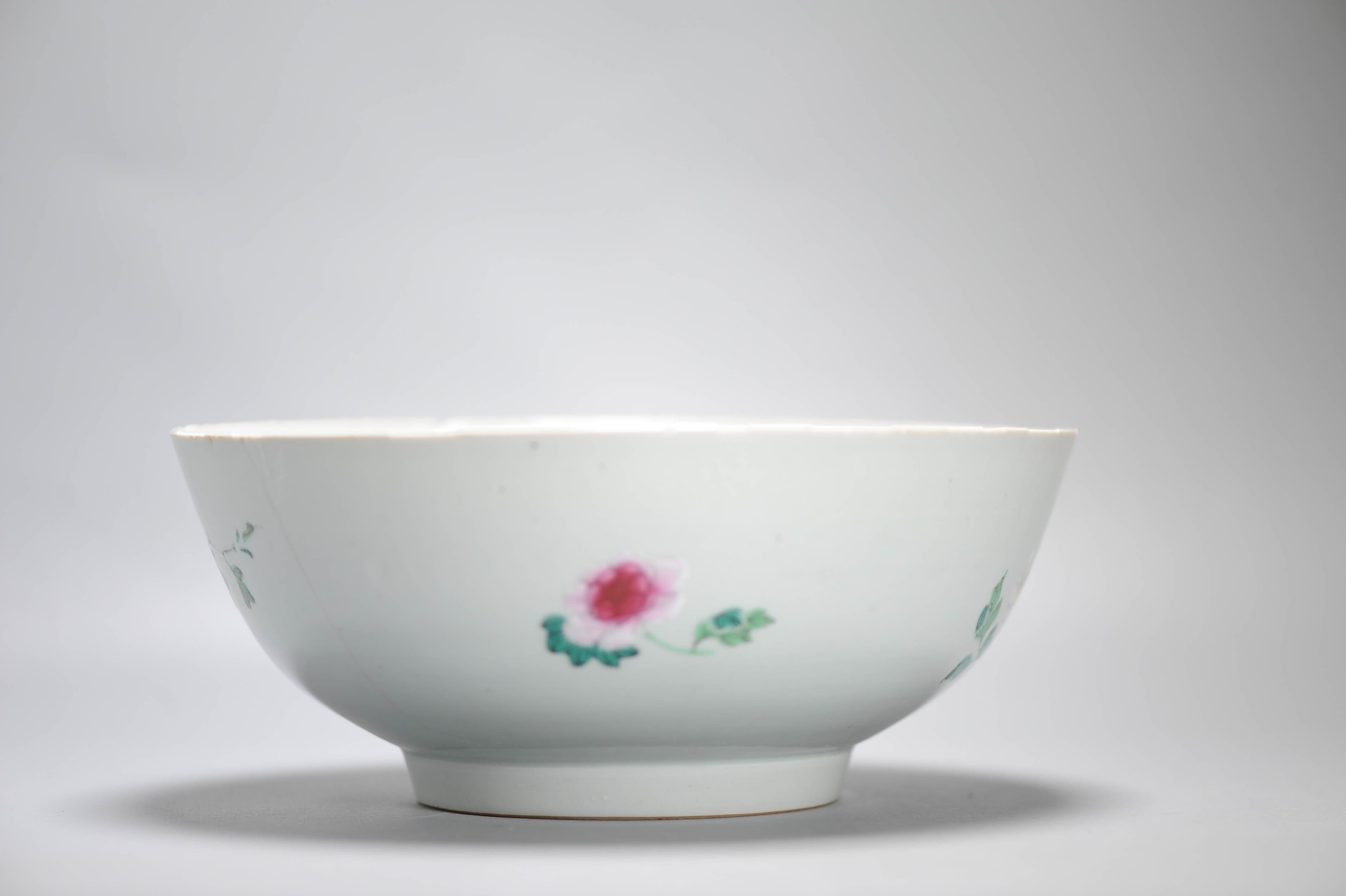 23.5 cm Antike 1740-1750 chinesische Porzellanschale China Famille Rose Qianlong, Famille Rose Qianlong im Angebot 3