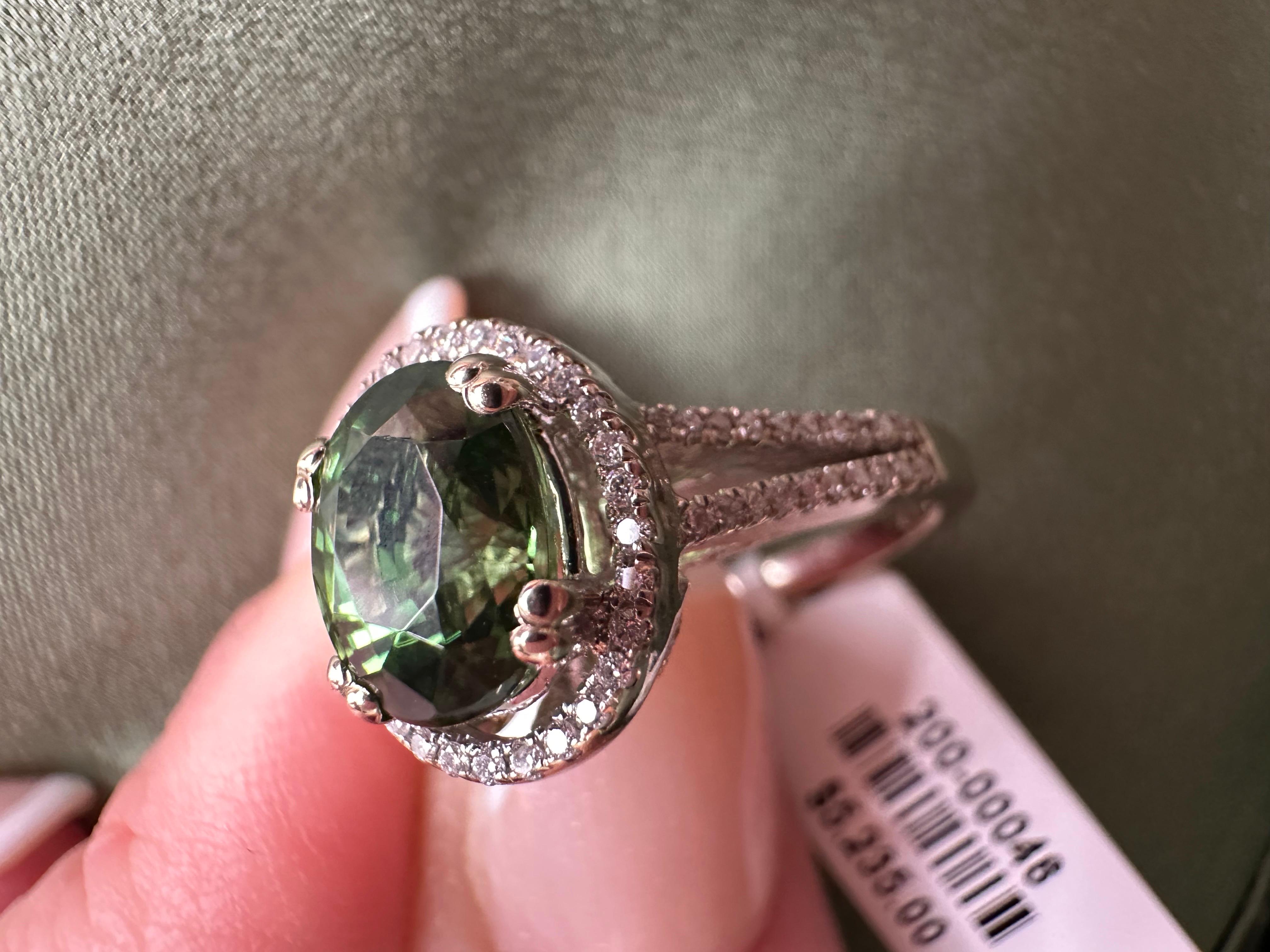 2.35ct Green sapphire diamond ring 14KT gold Victorian design For Sale 4