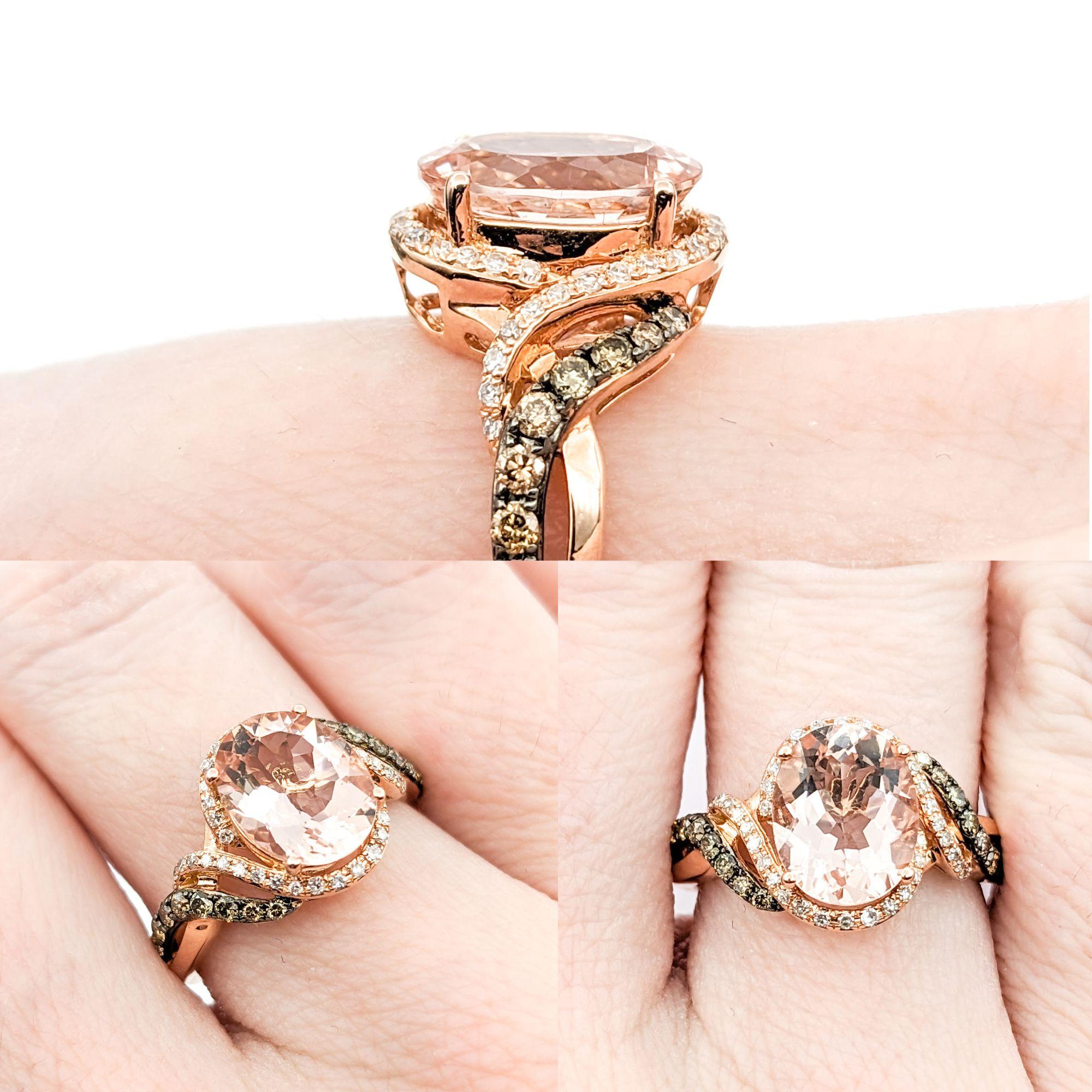 2.35ct Morganite & Diamonds Ring In Rose Gold


Crafted in 14kt rose gold, this exquisite Gemstone Fashion Ring showcases a stunning 2.35ct morganite centerpiece surrounded by 0.36ctw of round diamonds. These diamonds boast an I clarity rating,