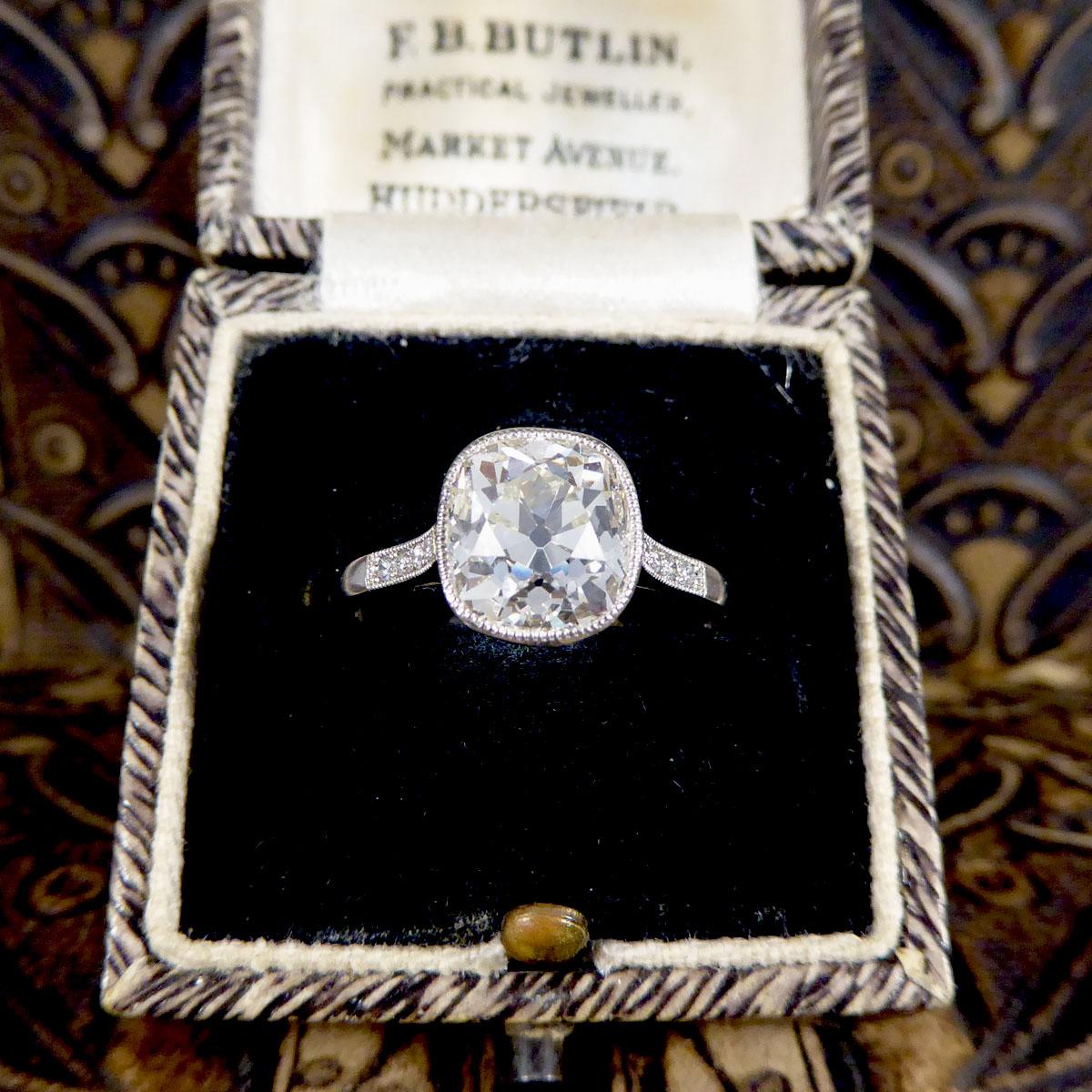 2,35ct Old Cushion Cut Diamant Halsband Set Solitär Verlobungsring mit Diamant im Angebot 4