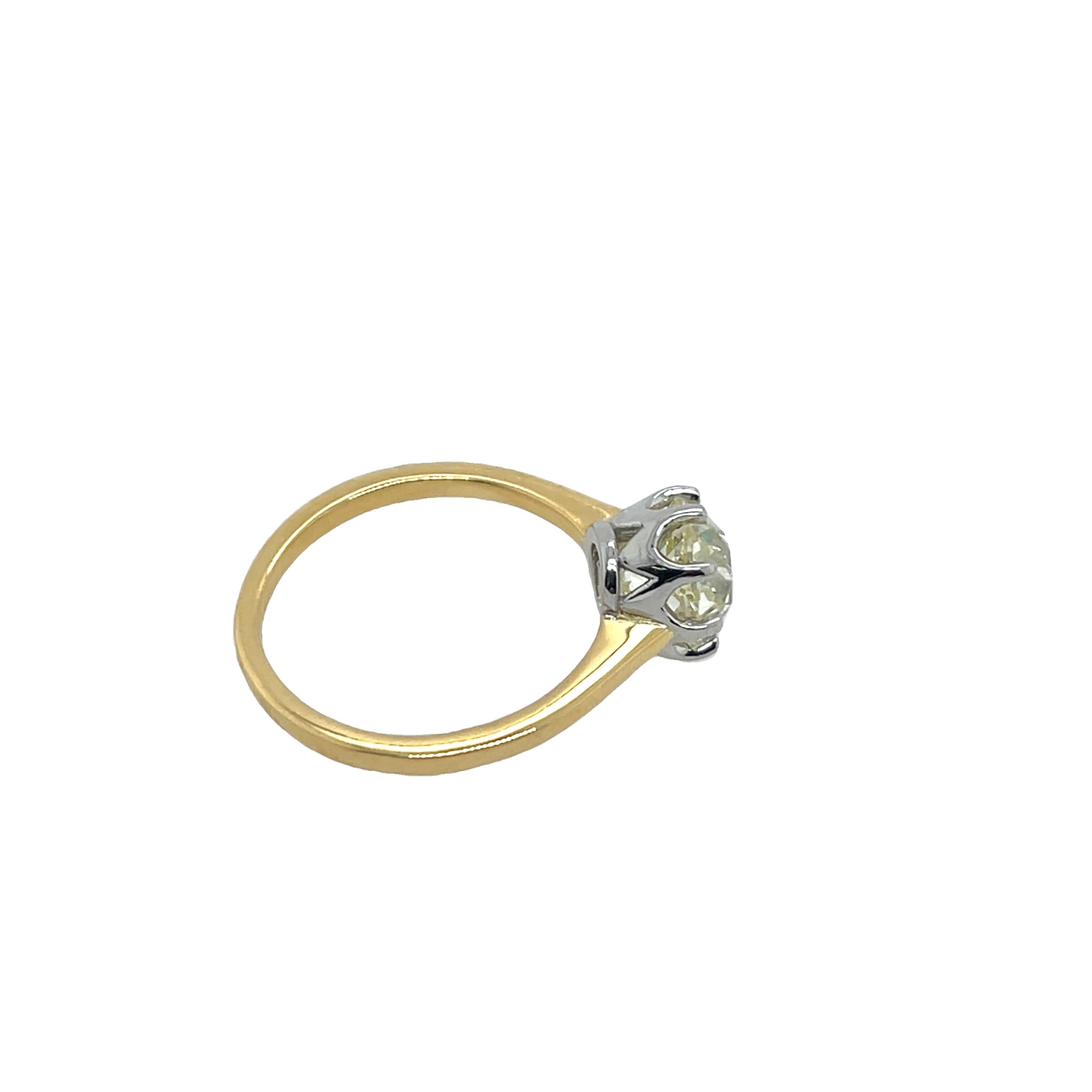 Bague en or 18ct avec diamant naturel de couleur jaune de 2,35 ct de taille ancienne en vente 2
