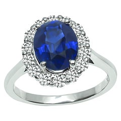 Anillo de compromiso halo de zafiro de 2,35 ct y diamante de 0,70 ct