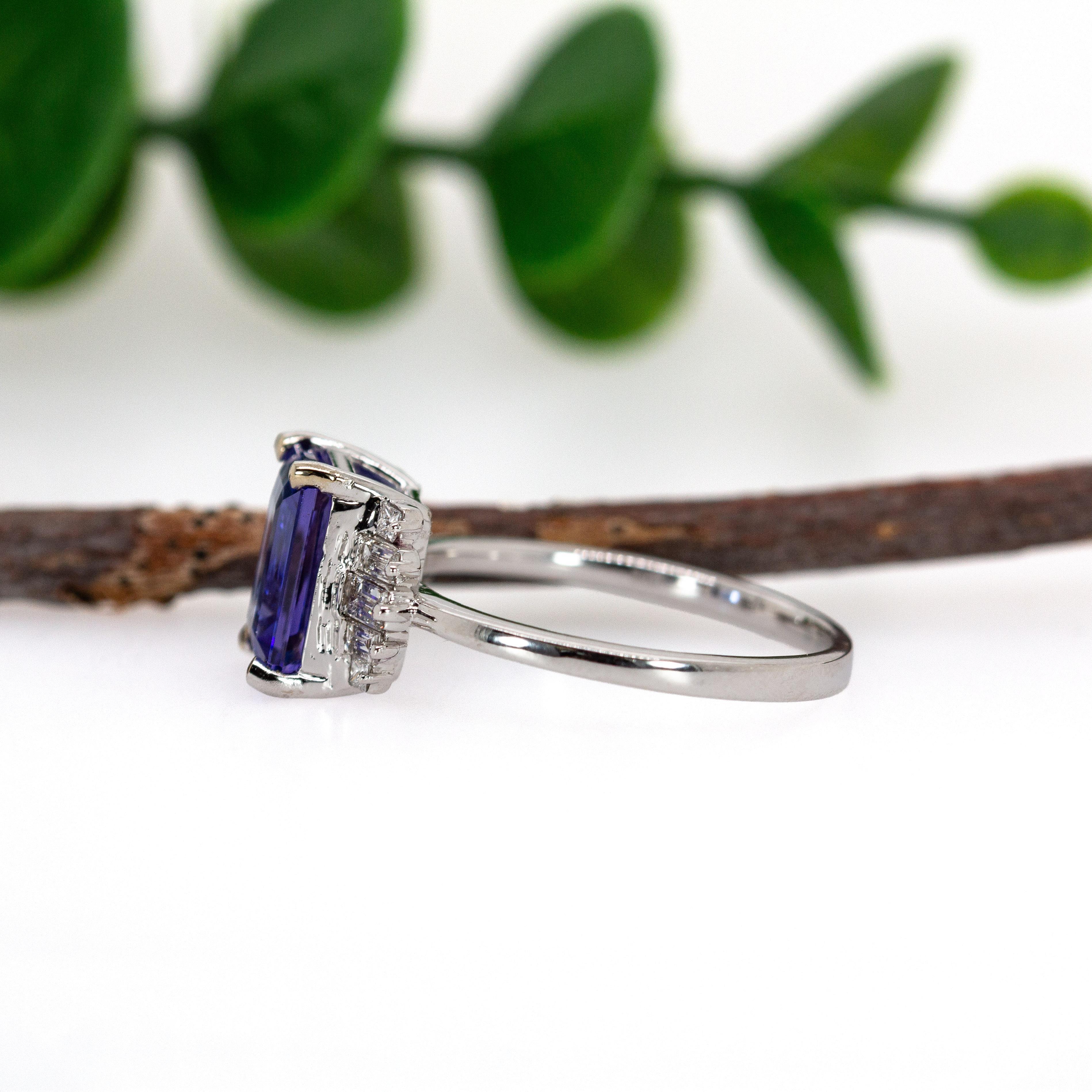Women's 2.35cts Tanzanite Ring with Natural Diamonds in Solid 14K White Gold  EM 9x7mm For Sale
