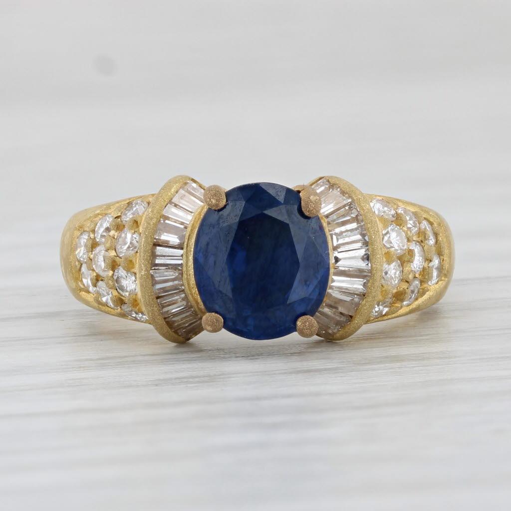 Oval Cut 2.35ctw Oval Blue Sapphire Diamond Ring 18k Yellow Gold Size 5.25 GIA Engagement For Sale