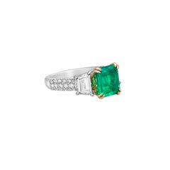 Sunita Nahata Emerald 2.36ct. Fancy Ring in 18KWYG with White Diamond.