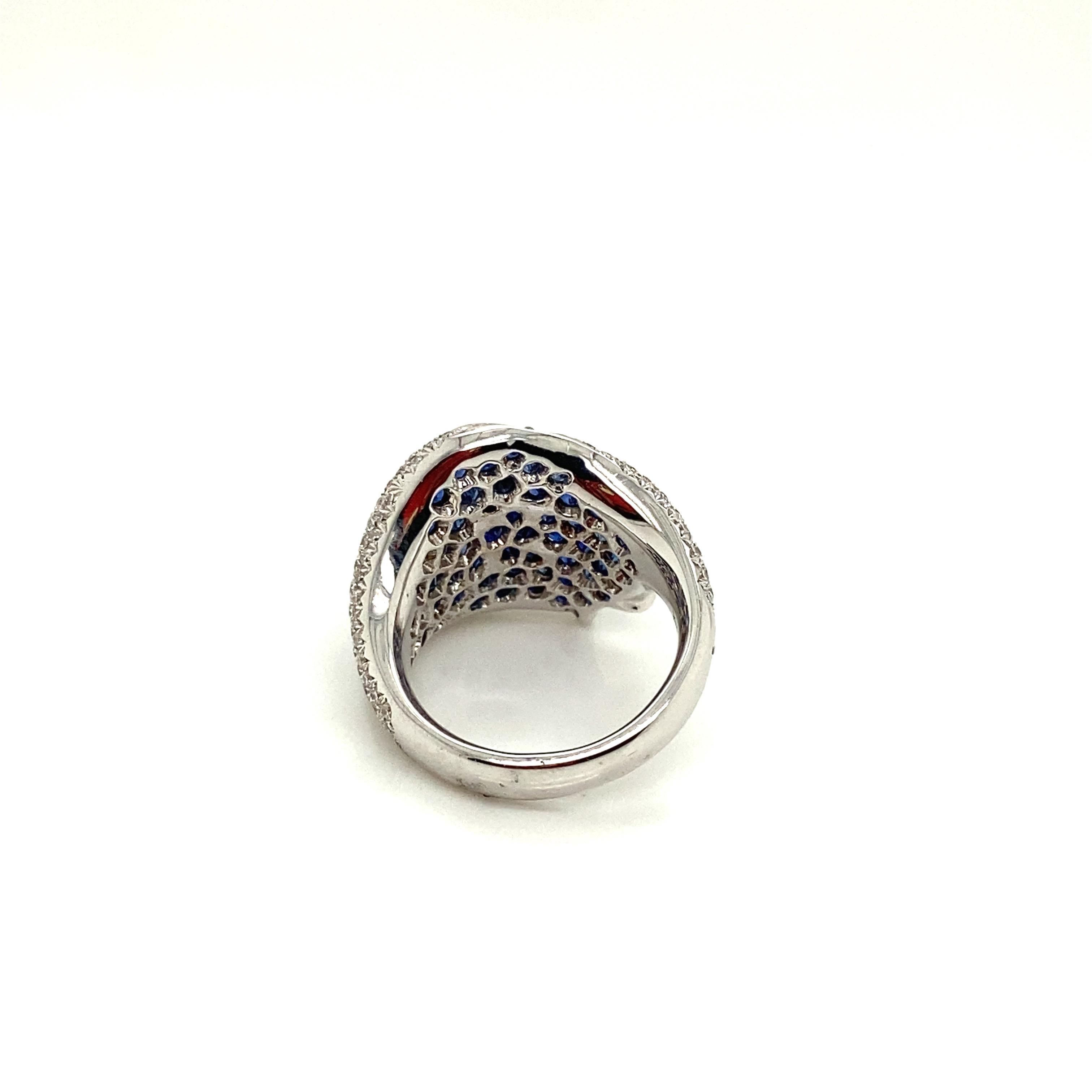 2,36 Karat Natürlicher Ovalschliff Königsblauer Saphir und weißer Diamant Goldring im Angebot 1