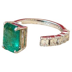 2.36 Carats Zambian Emerald & Diamonds Engagement/Cocktail Ring
