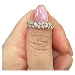 Anneau en diamants marquises et ronds de 2,36 carats