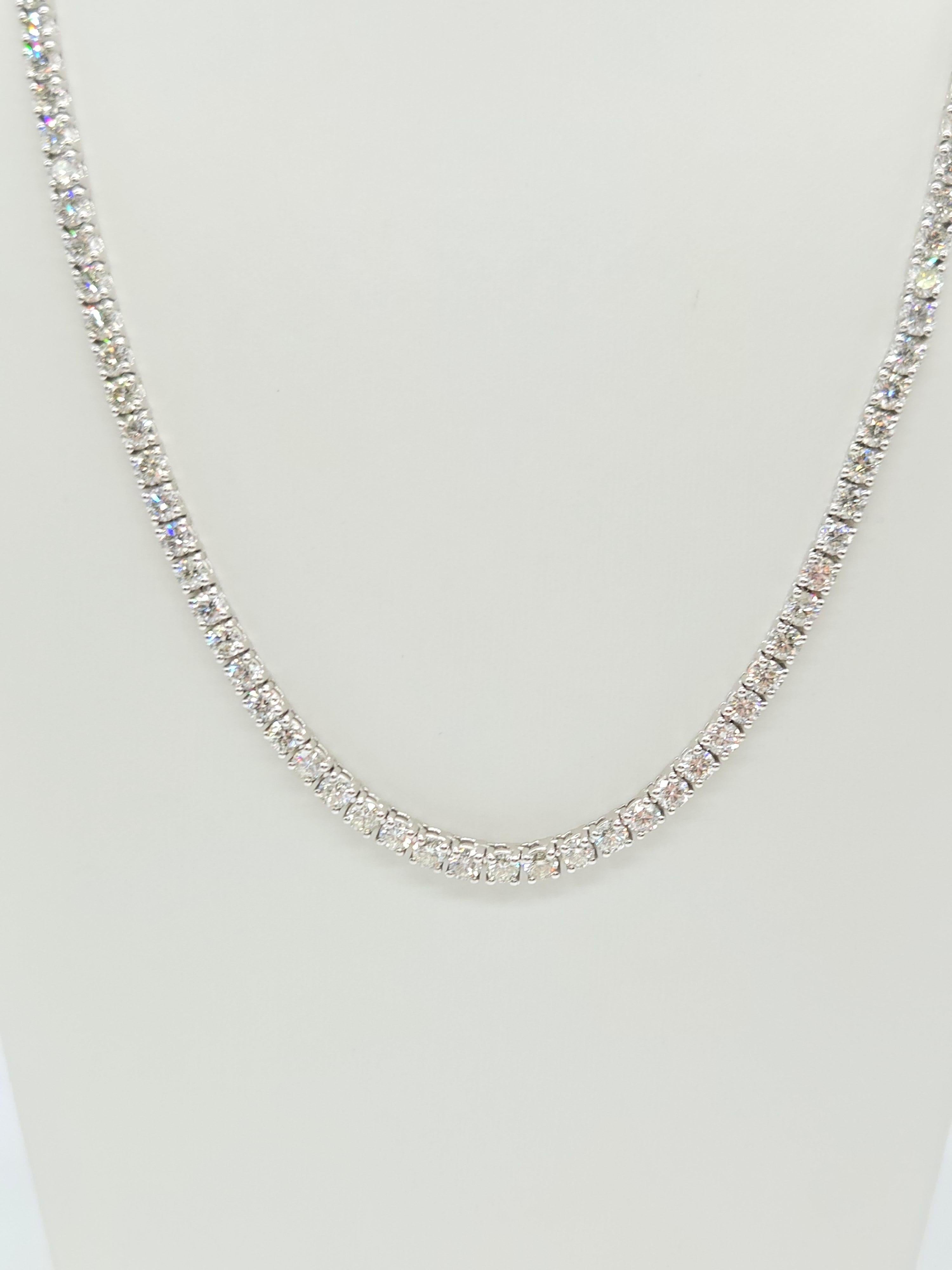 Taille ronde 23.63 Carat Round Diamond Natural Tennis Necklace 14 Karat White Gold 21'' (collier de tennis en diamant rond naturel) en vente