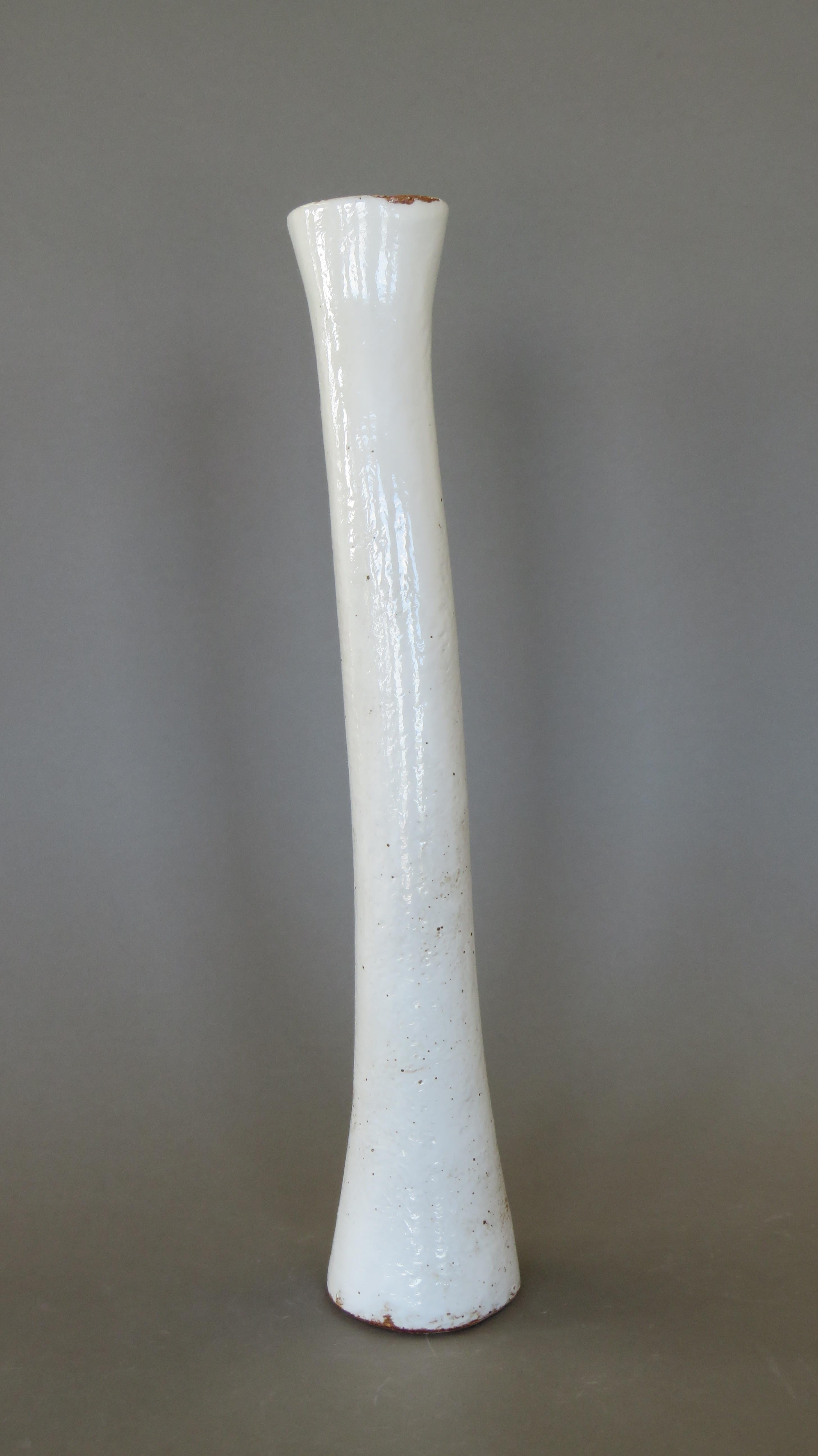 American Tall Arcing Ceramic Vase, White Glaze with Brown Edge, Hand Built