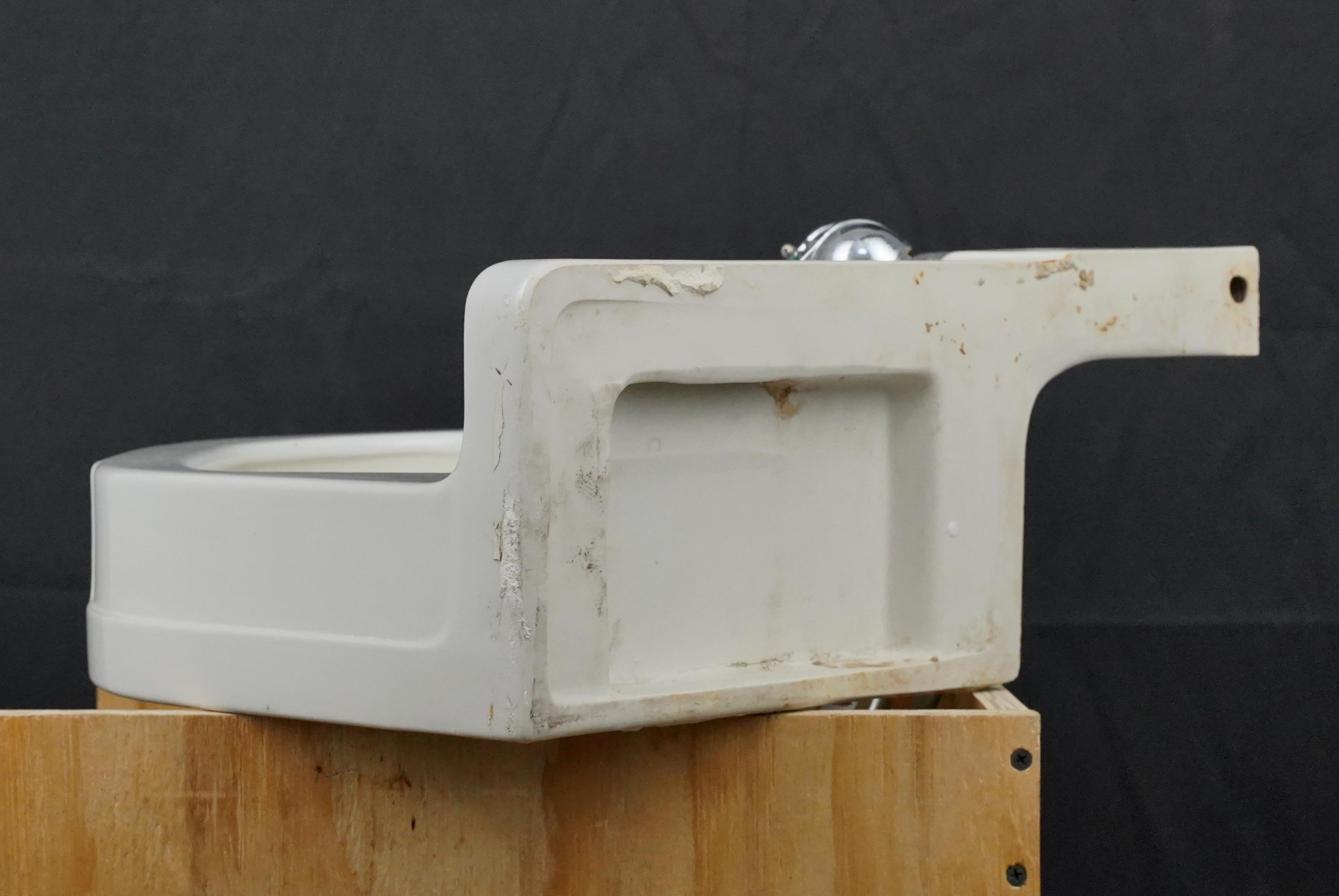 23.635 in. Crane Cornate White Corner Wall Sink For Sale 7