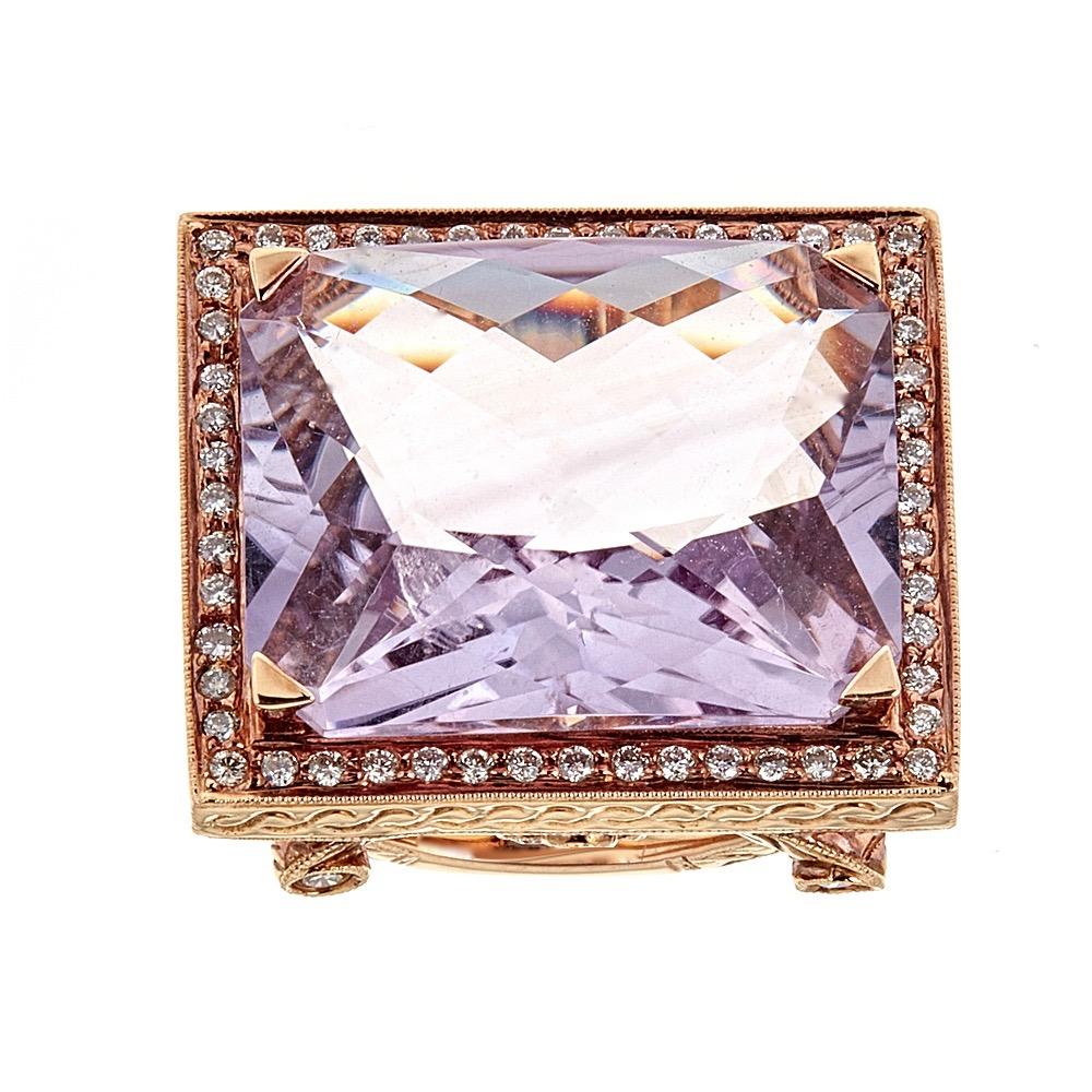 Taille coussin Or rose 18 carats avec diamants et améthyste vive taille coussin 23 carats certifiée TCW en vente