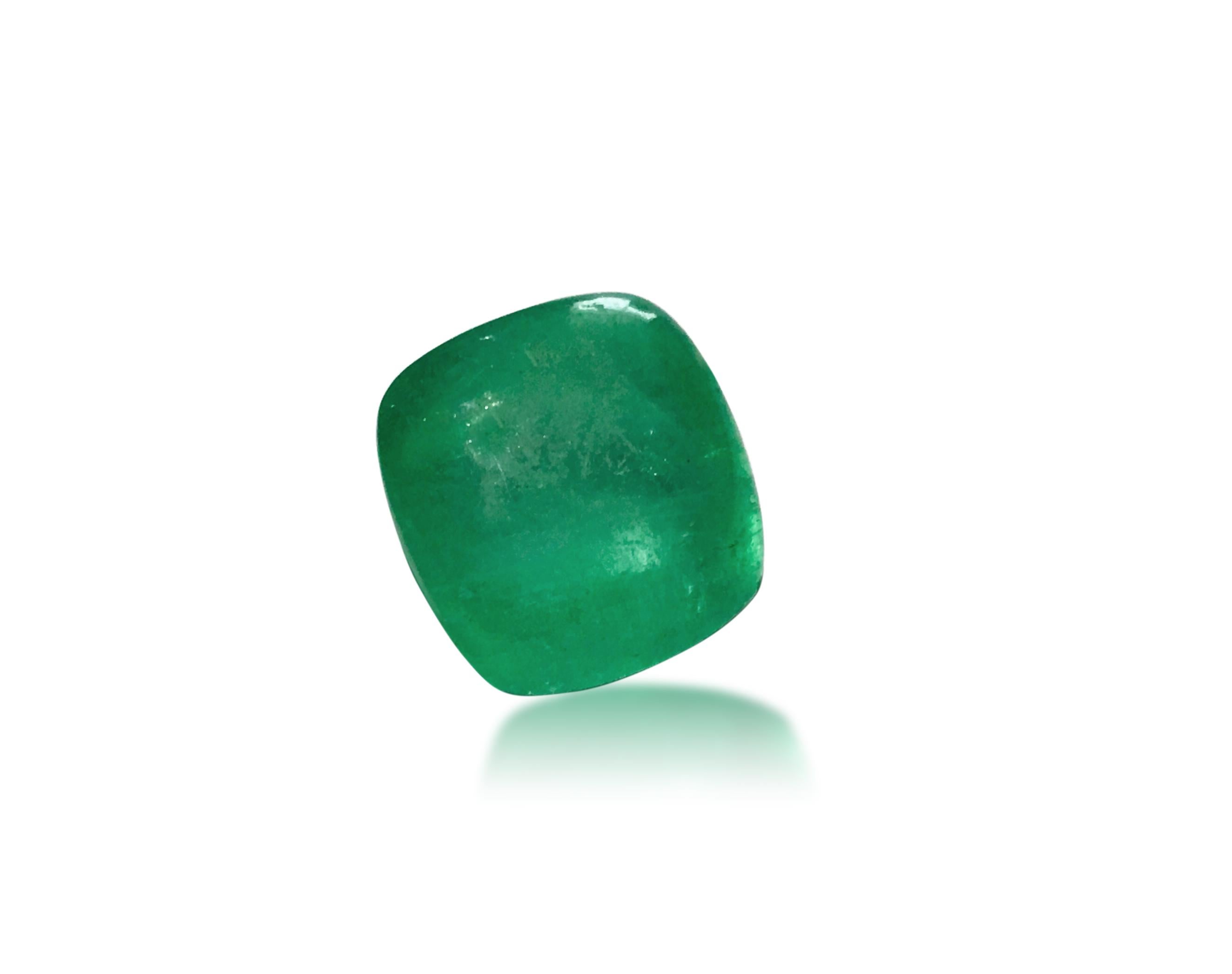 Sugarloaf Cabochon 23.65 Carat Natural Loose Emerald Gemstone. AAA Gem For Sale