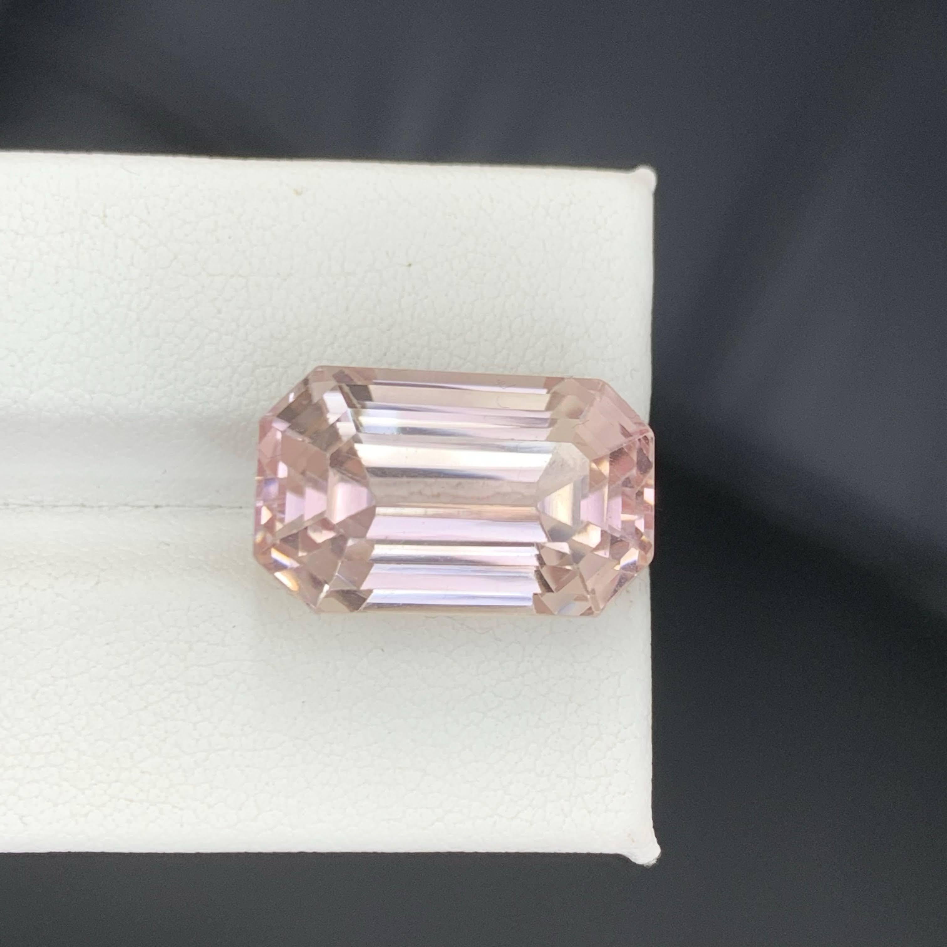 23.65 Carat Natural Loose Pink Kunzite Stone Emerald Cut Afghan Gemstone (pierre précieuse afghane) en vente 5