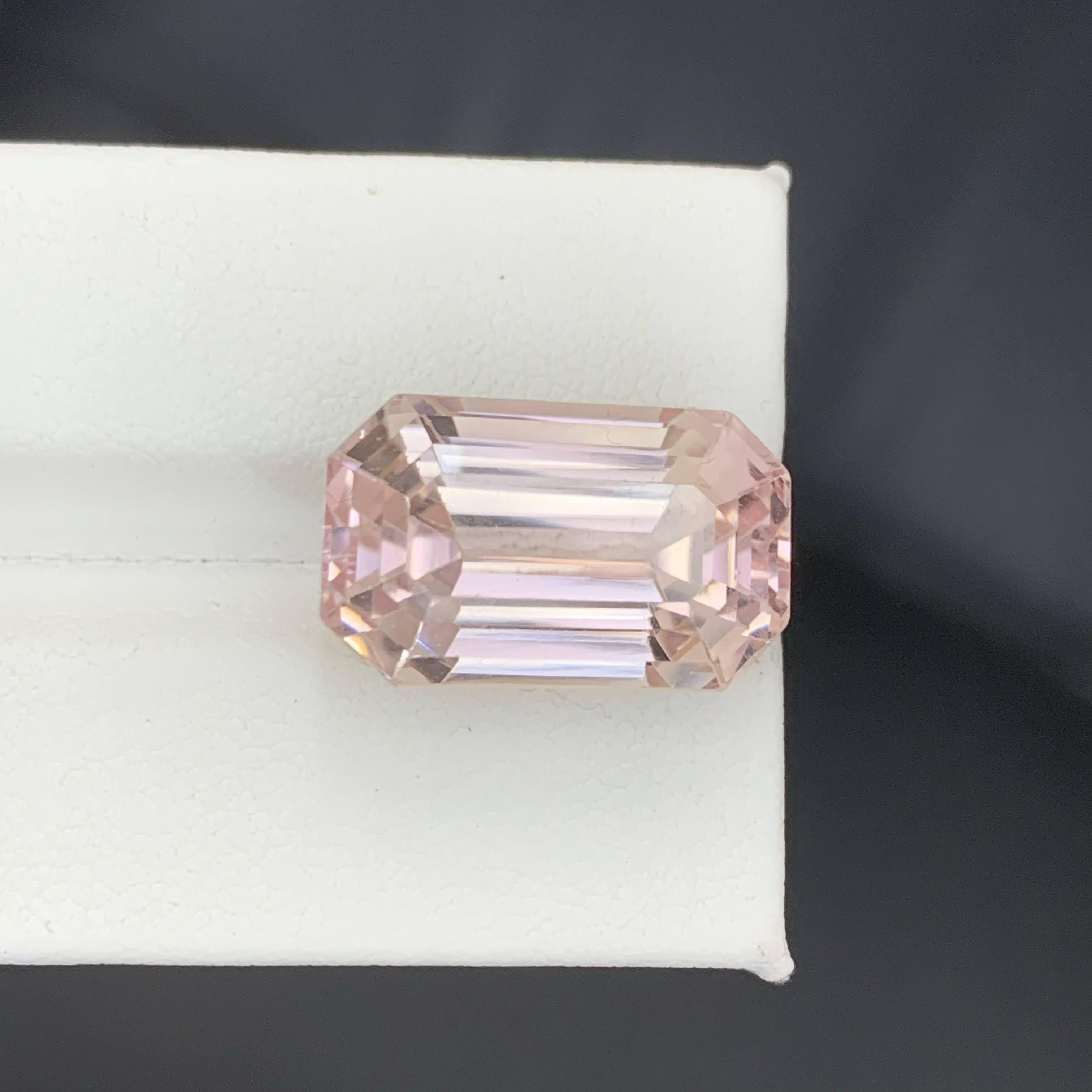 23.65 Carat Natural Loose Pink Kunzite Stone Emerald Cut Afghan Gemstone (pierre précieuse afghane) en vente 2