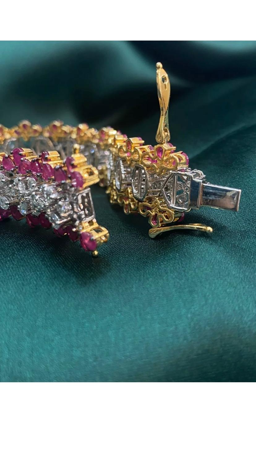 23.65 Carat Natural Rubies  7.40 Carat Diamonds Gold Bracelet For Sale 9