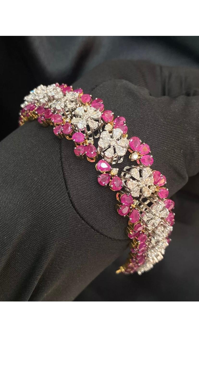 Wearing bracelet can enhance personal style, express individuality, and evoke positive emotions. They serve as meaningful accessories, often symbolizing memories, milestones, or connections.
Additionally, the tactile sensation of wearing them can
