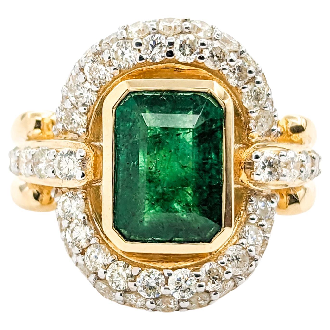 2.36ct Emerald & 1.21ctw Diamond Ring In Yellow Gold For Sale