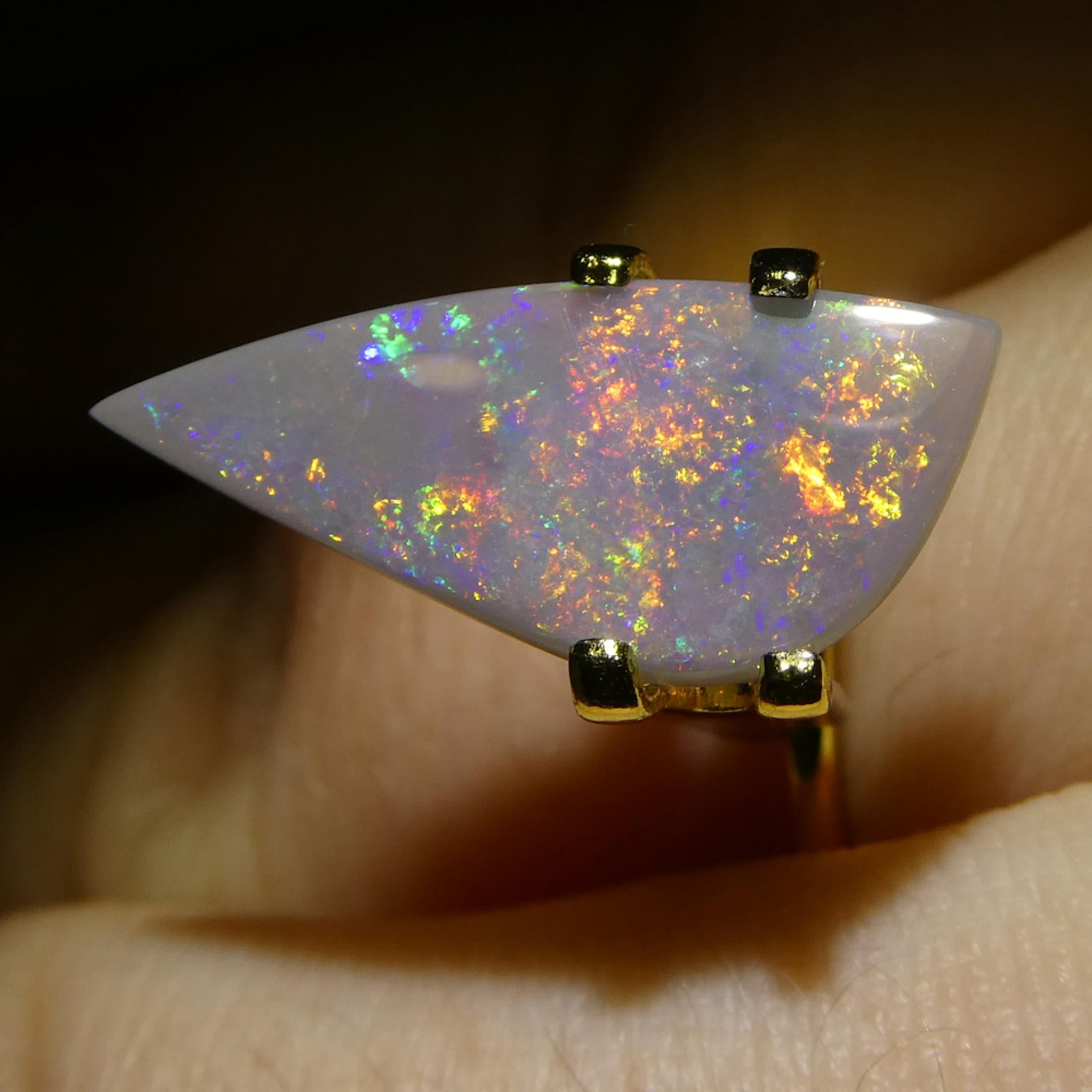 2.36 Karat Freiform Cabochon Grauer Opal aus Australien im Zustand „Neu“ im Angebot in Toronto, Ontario