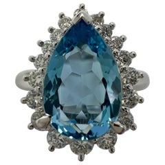 2,36 Karat Santa Maria Blauer Aquamarin Diamant Platin Birnenschliff Tropfenschliff Halo Ring