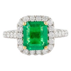2.36ctt Carat Emerald Cut Emerald with Diamond Halo Ring 18k White Gold 2.36ctt Carat Emerald Cut Emerald with Diamond Halo Ring 18k White Gold