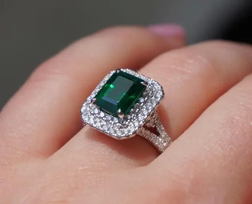 2.37 Carat Emerald Double Halo Ring In New Condition For Sale In New York, NY