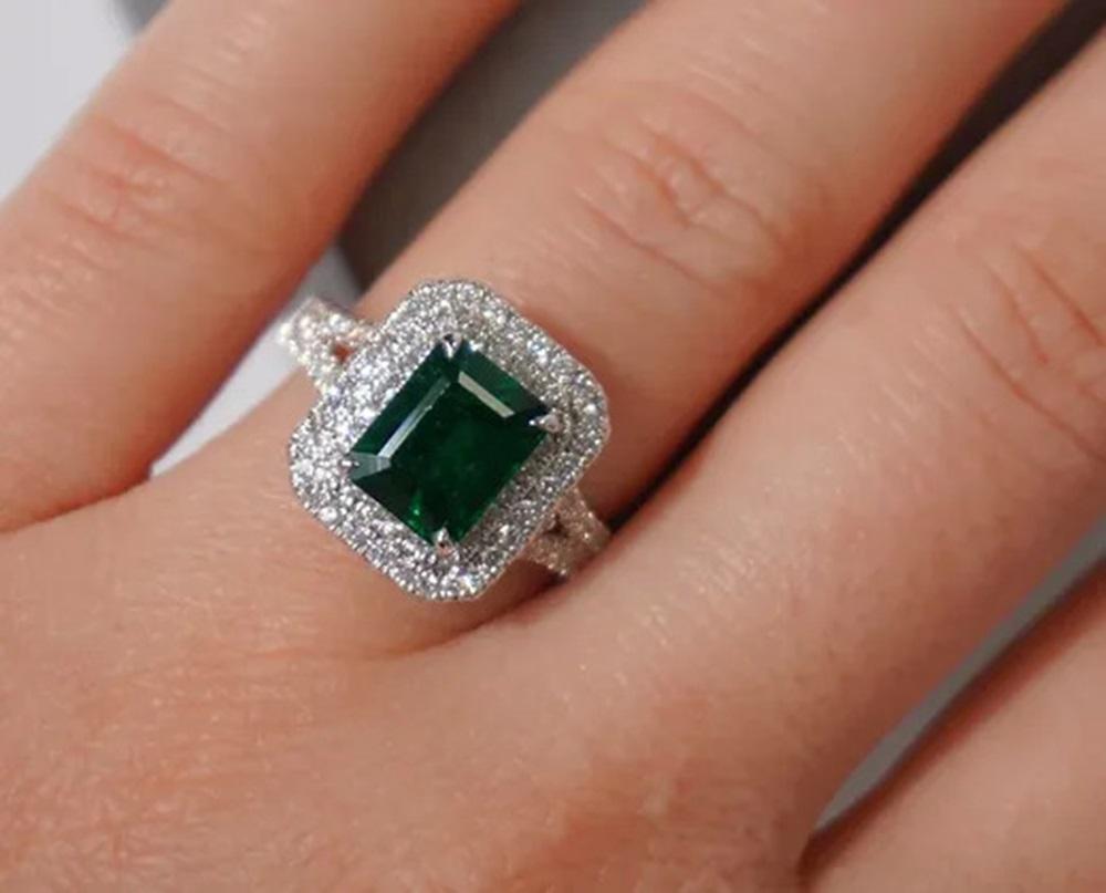 Women's 2.37 Carat Emerald Double Halo Ring For Sale