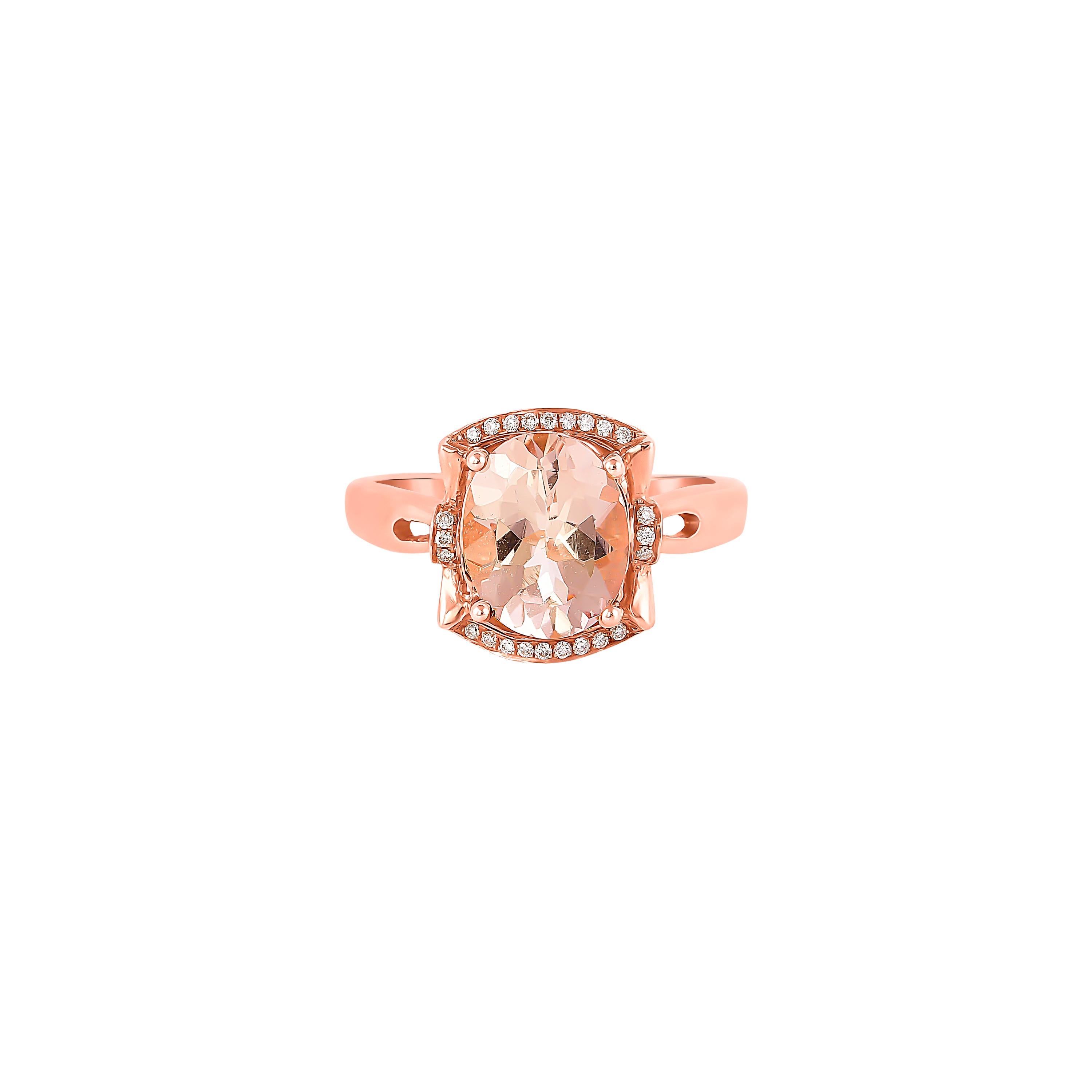 Contemporary 2.37 Carat Morganite and Diamond Ring in 18 Karat Rose Gold For Sale