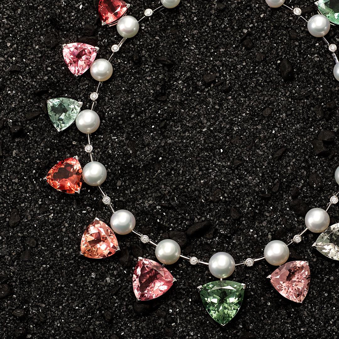 Trillion Cut 237 Carat Multicoloured Tourmalines 1.27 Carat Diamonds and Pearl Necklace For Sale