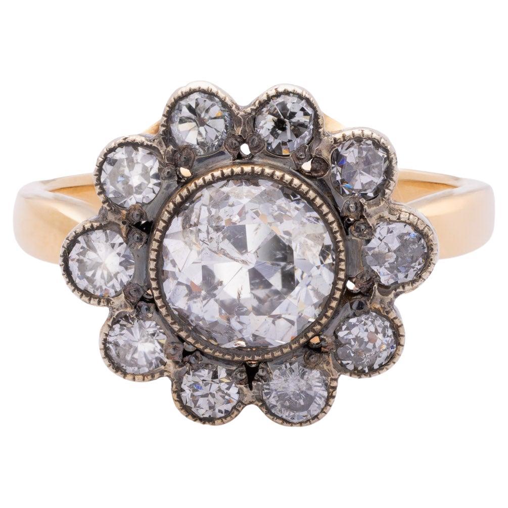Anello con diamante vecchio taglio europeo da 2,37 carati in oro giallo 14K e argento in vendita