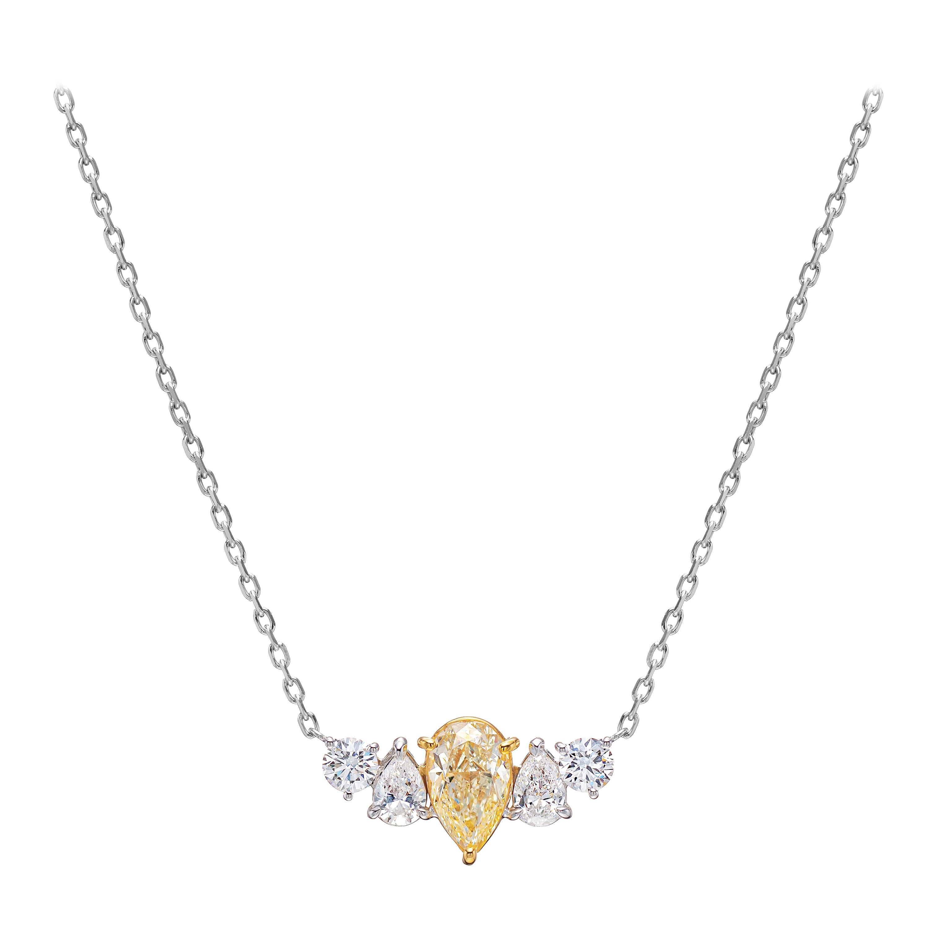 2.37 Carat Yellow and White Diamond Pendant Necklace in 18K Gold For Sale