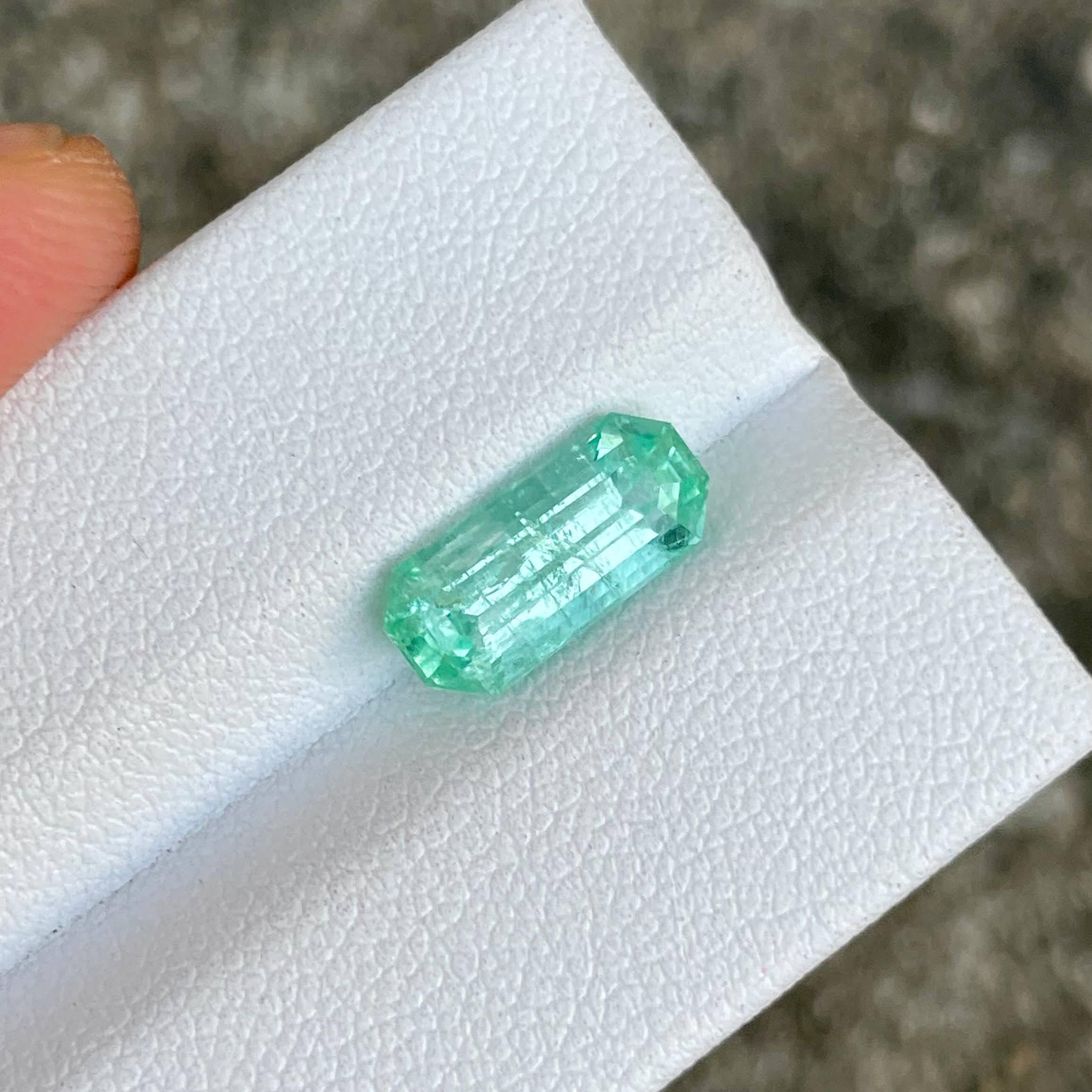 2,37 Karat Grüner Smaragd Stein Smaragdschliff Natürlicher Edelstein aus Afghanistan für Damen oder Herren im Angebot