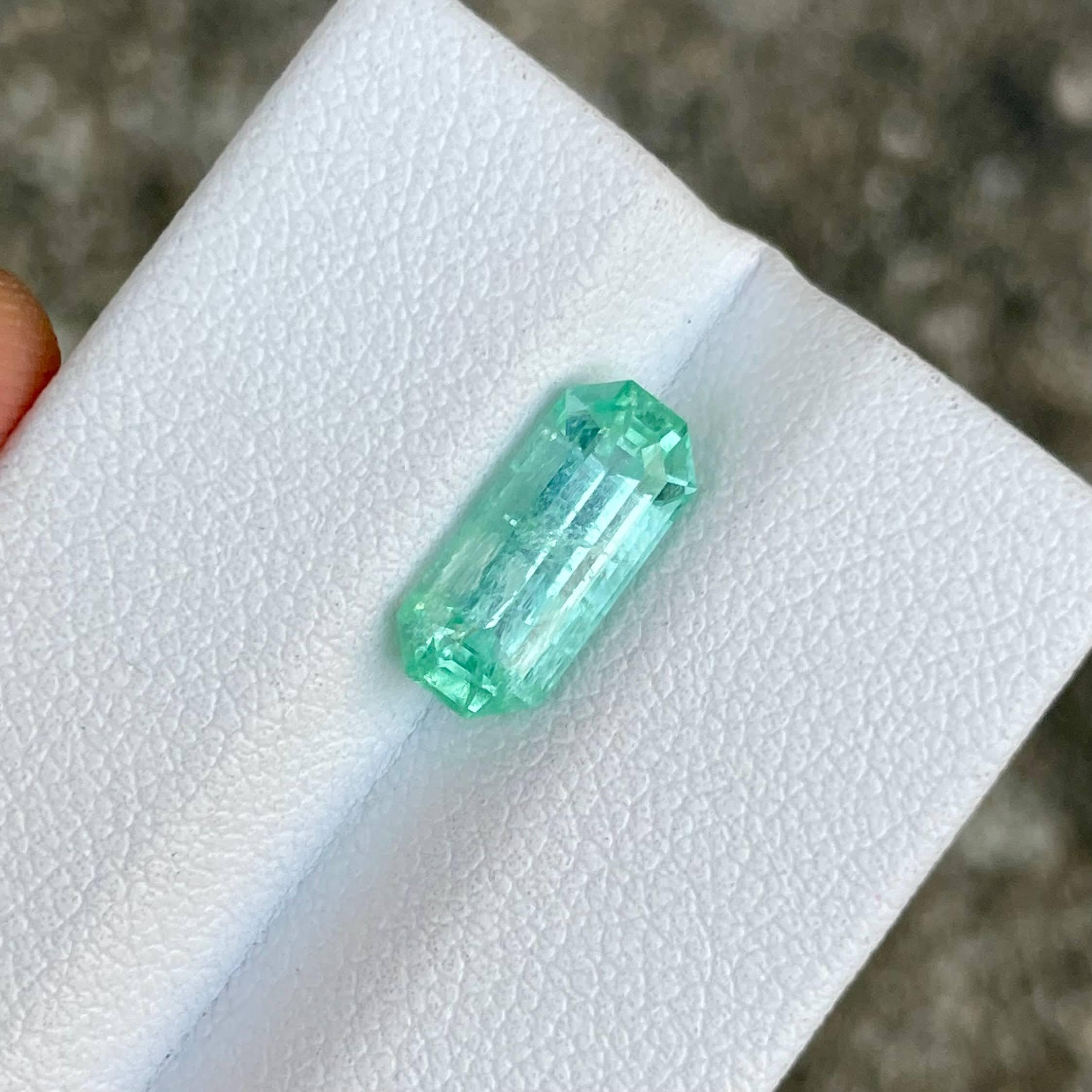 2,37 Karat Grüner Smaragd Stein Smaragdschliff Natürlicher Edelstein aus Afghanistan im Angebot 1
