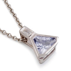 2,37 Trillionschliff Blauer Ceylon-Saphir, Diamant-Anhänger aus 18 Karat Weißgold
