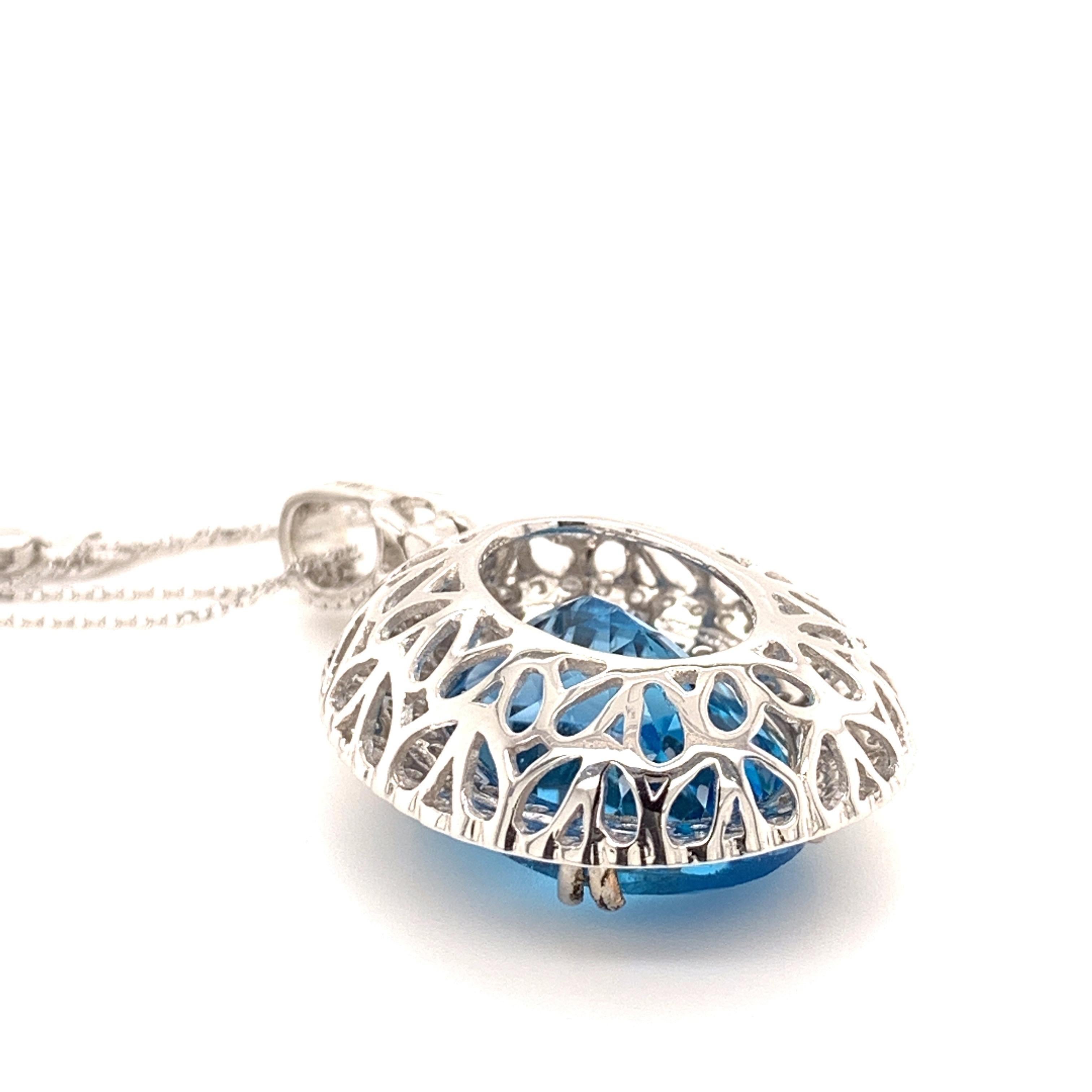 23.71 Carat Topaz Diamond Pendant Necklace In New Condition In Richmond, BC