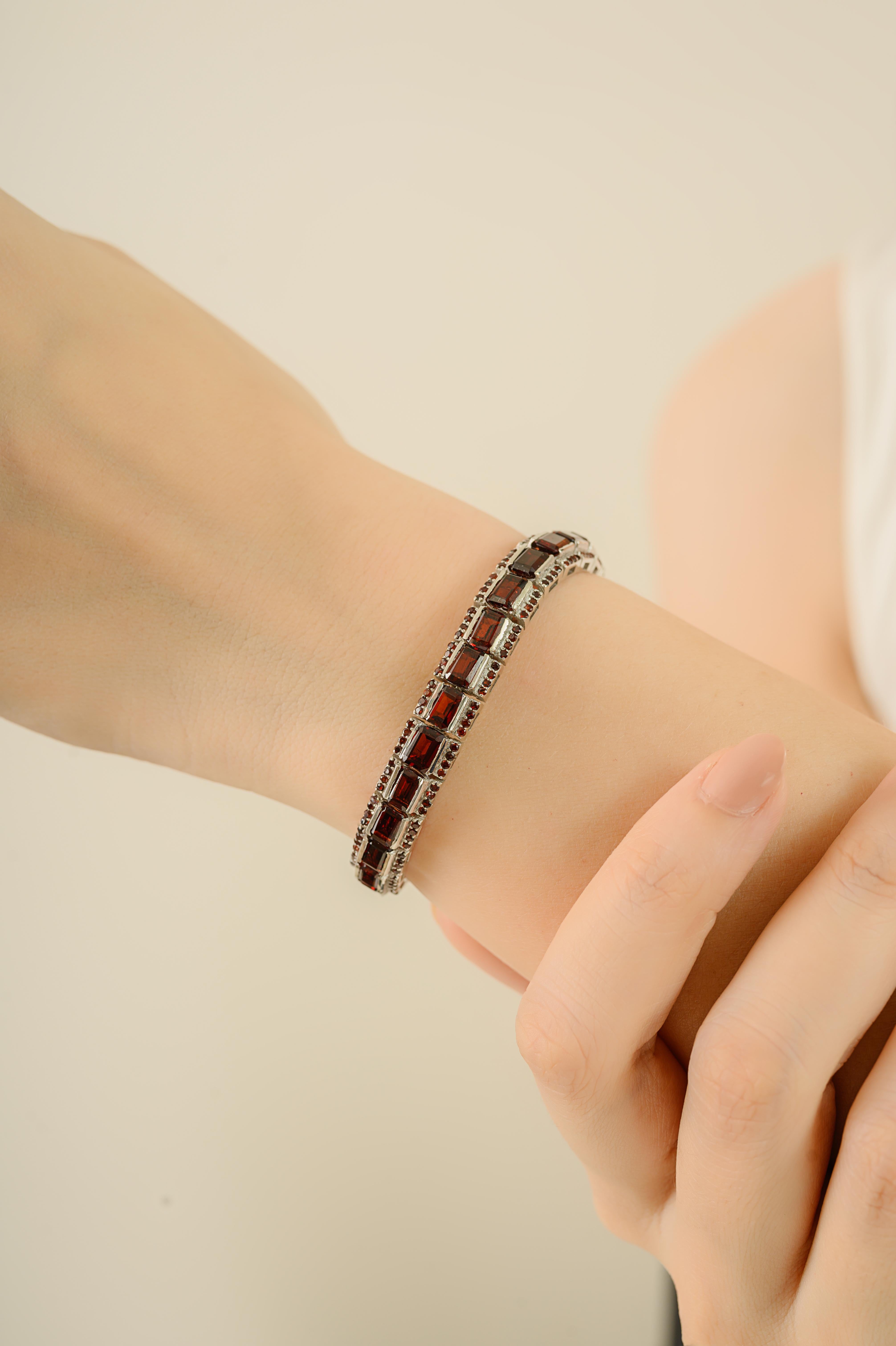 Granate rojo profundo de 23,75 qt Pulsera de tenis apilable de plata 925 con piedra de nacimiento de enero en venta 2