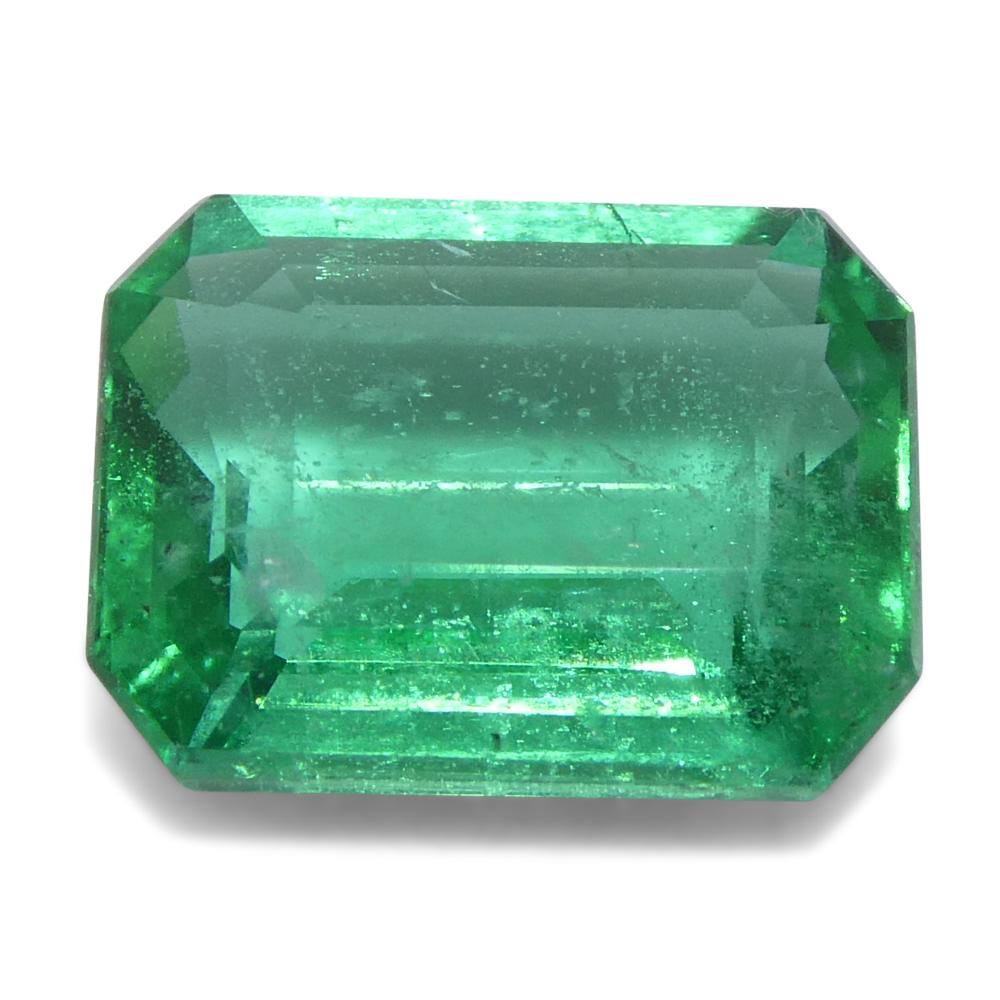 2.37ct Octagonal/Emerald Cut Green Emerald from Zambia In New Condition For Sale In Toronto, Ontario