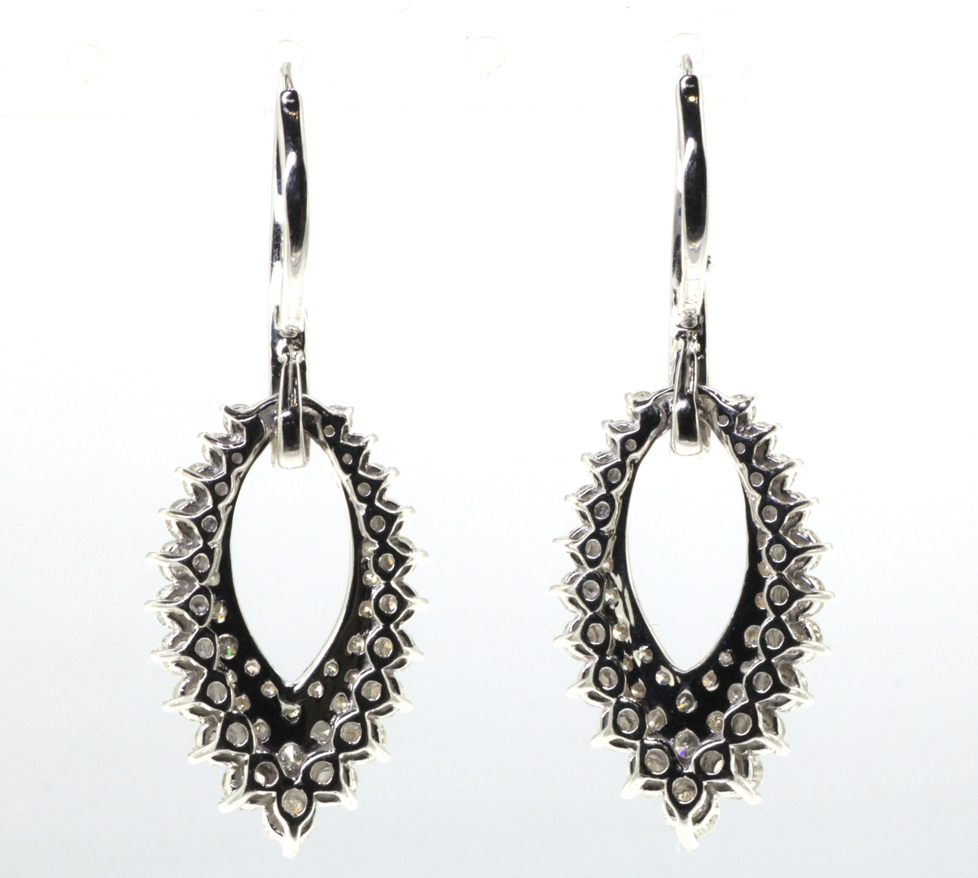 Contemporary 2.38 Carat Diamond Drop Earrings in 18 Karat White Gold For Sale