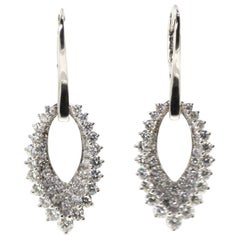 Boucles d'oreilles en goutte en or blanc 18 carats avec diamants de 2,38 carats