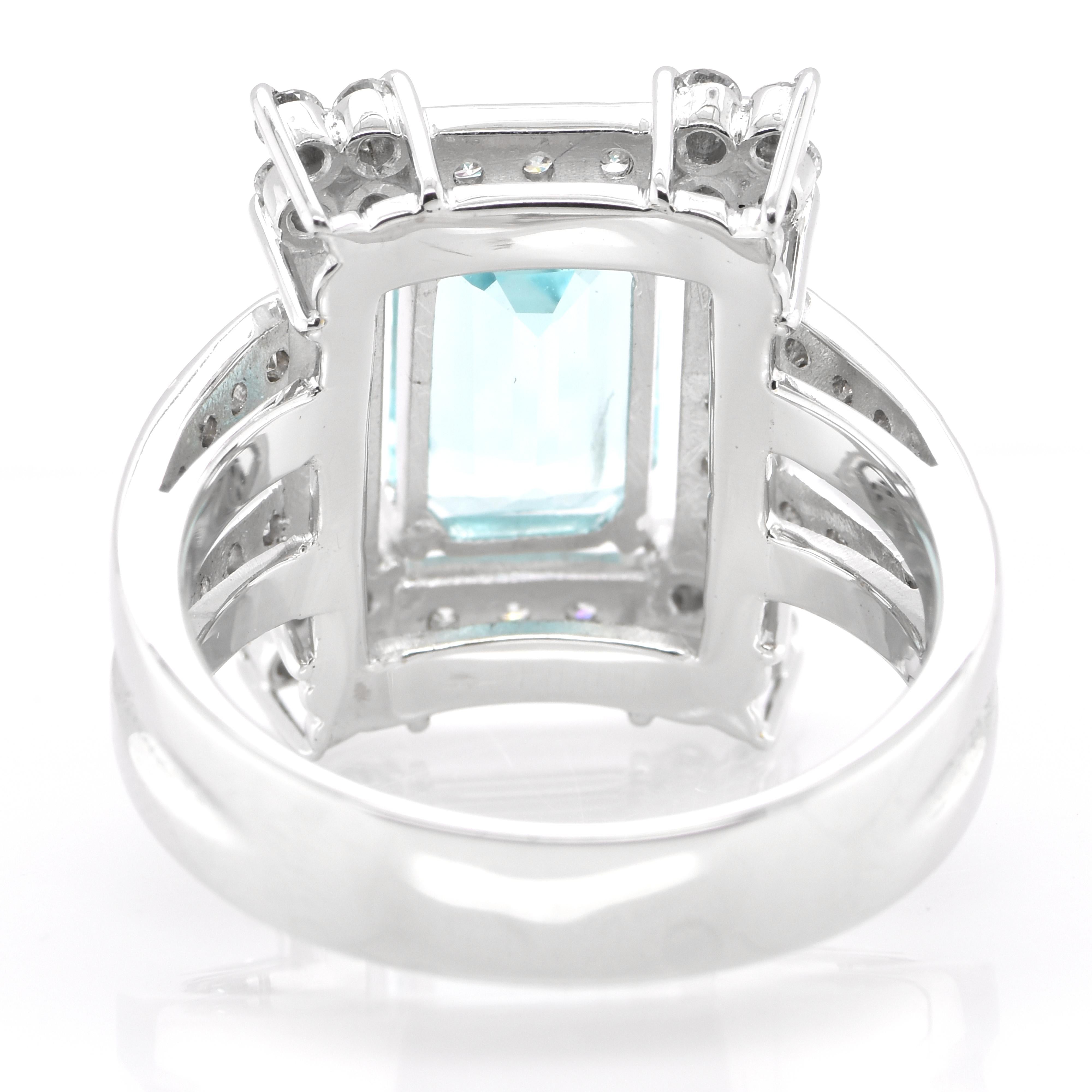 Women's 2.38 Carat Natural Paraiba Tourmaline and Diamond Ring Set in 18K White Gold For Sale