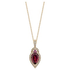Pendentif Sunita Nahata en rhodolite de 2,38 carats en 18 carats avec diamant blanc.