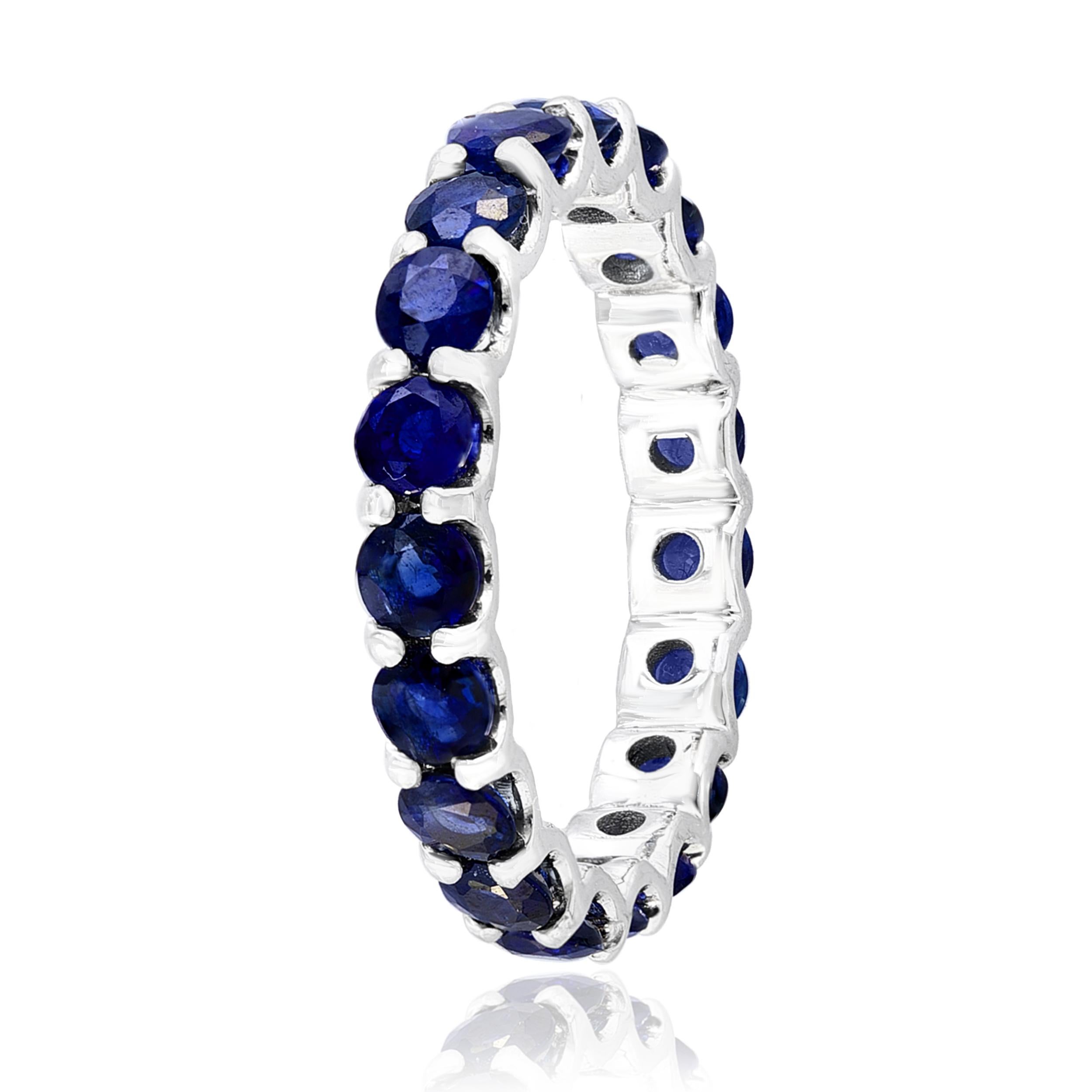 2.38 Carat Round Blue Sapphire Eternity Wedding Band in 14k White Gold For Sale 5