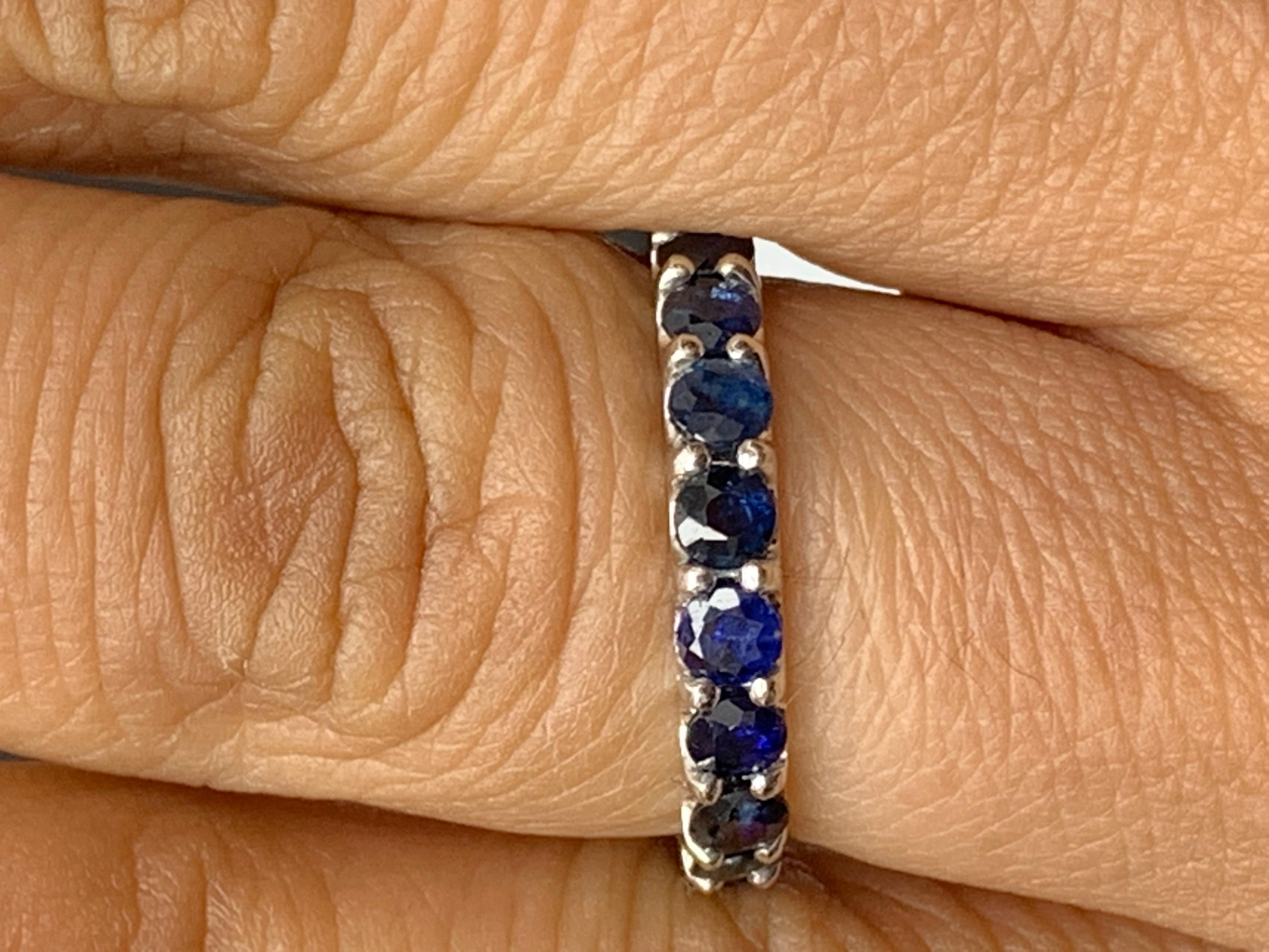 2.38 Carat Round Blue Sapphire Eternity Wedding Band in 14k White Gold In New Condition For Sale In NEW YORK, NY