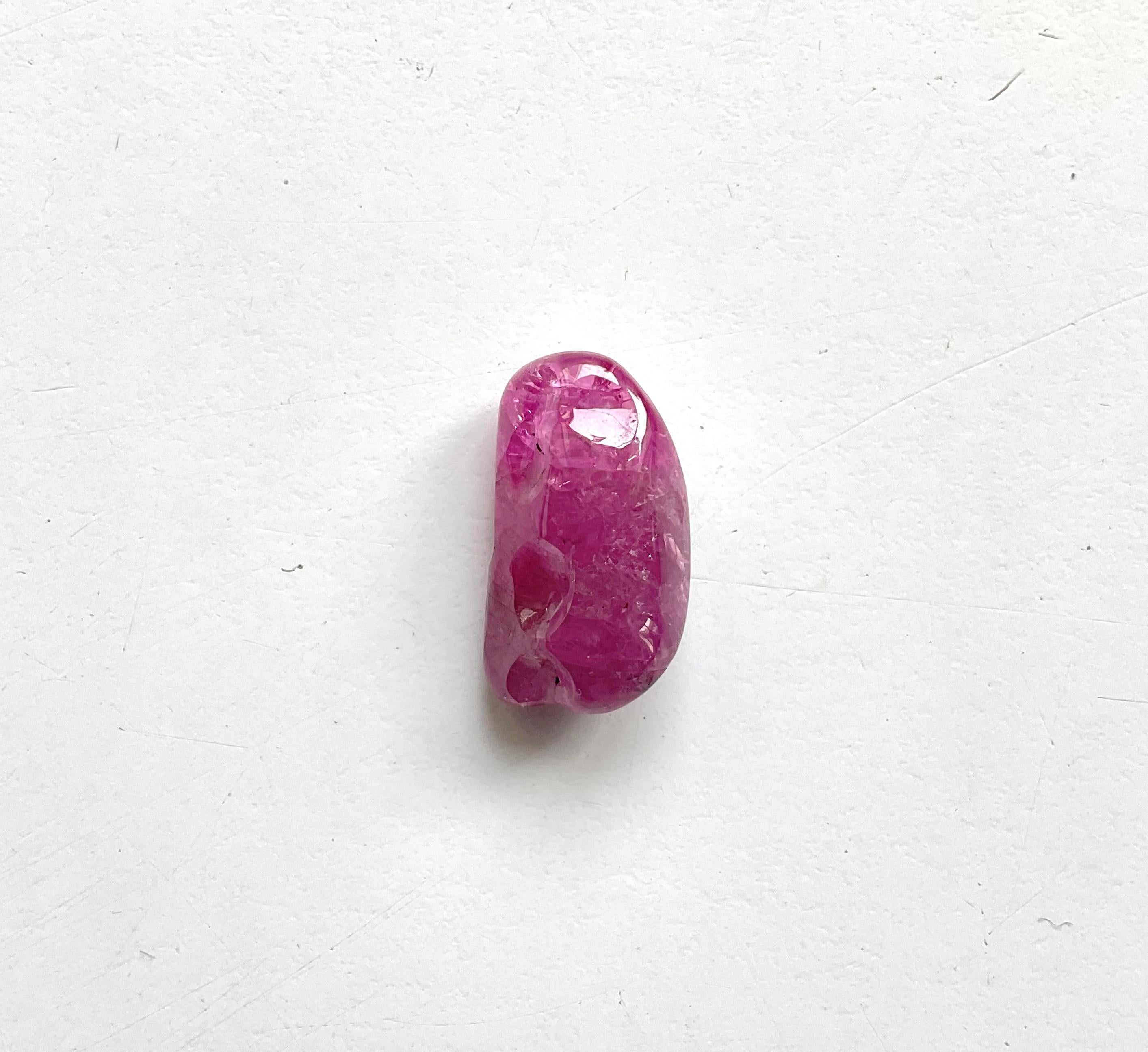 Cabochon 23.88 Carat Burmese Ruby Tumbled Plain No-Heat Top Fine Jewelry Natural Gemstone For Sale