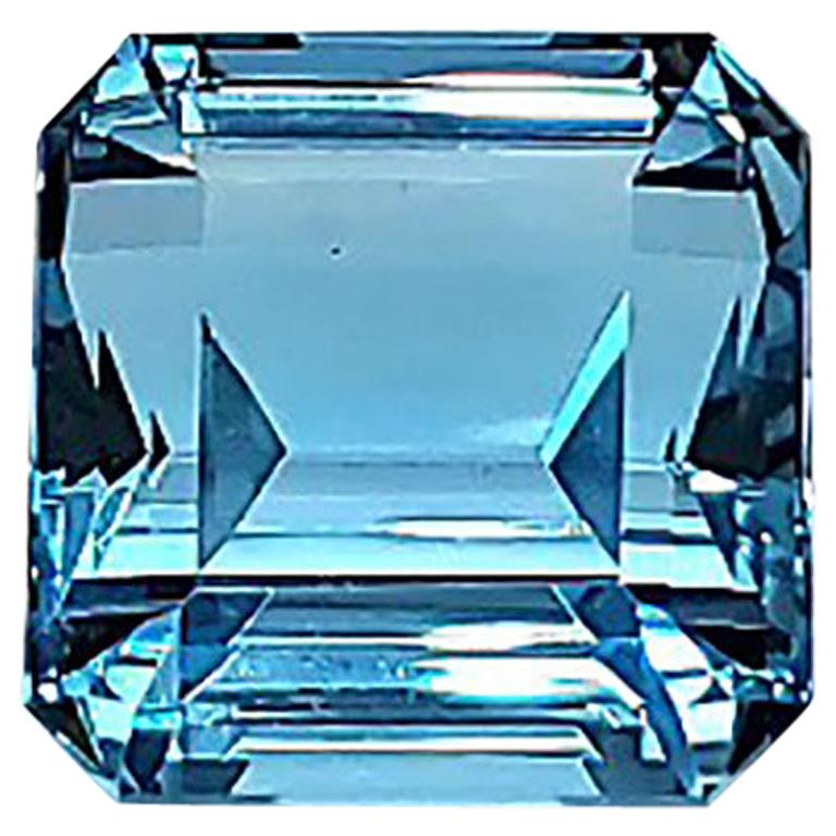 23.88 Carat Intense Blue Ascher Aquamarine Natural Gemstone For Sale
